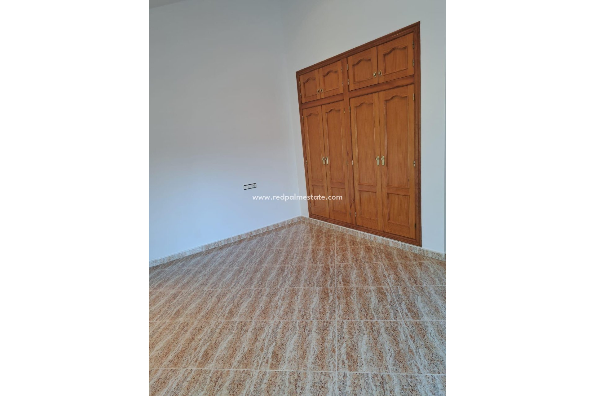 Resale - Villa -
Orihuela Costa - Los Huertos