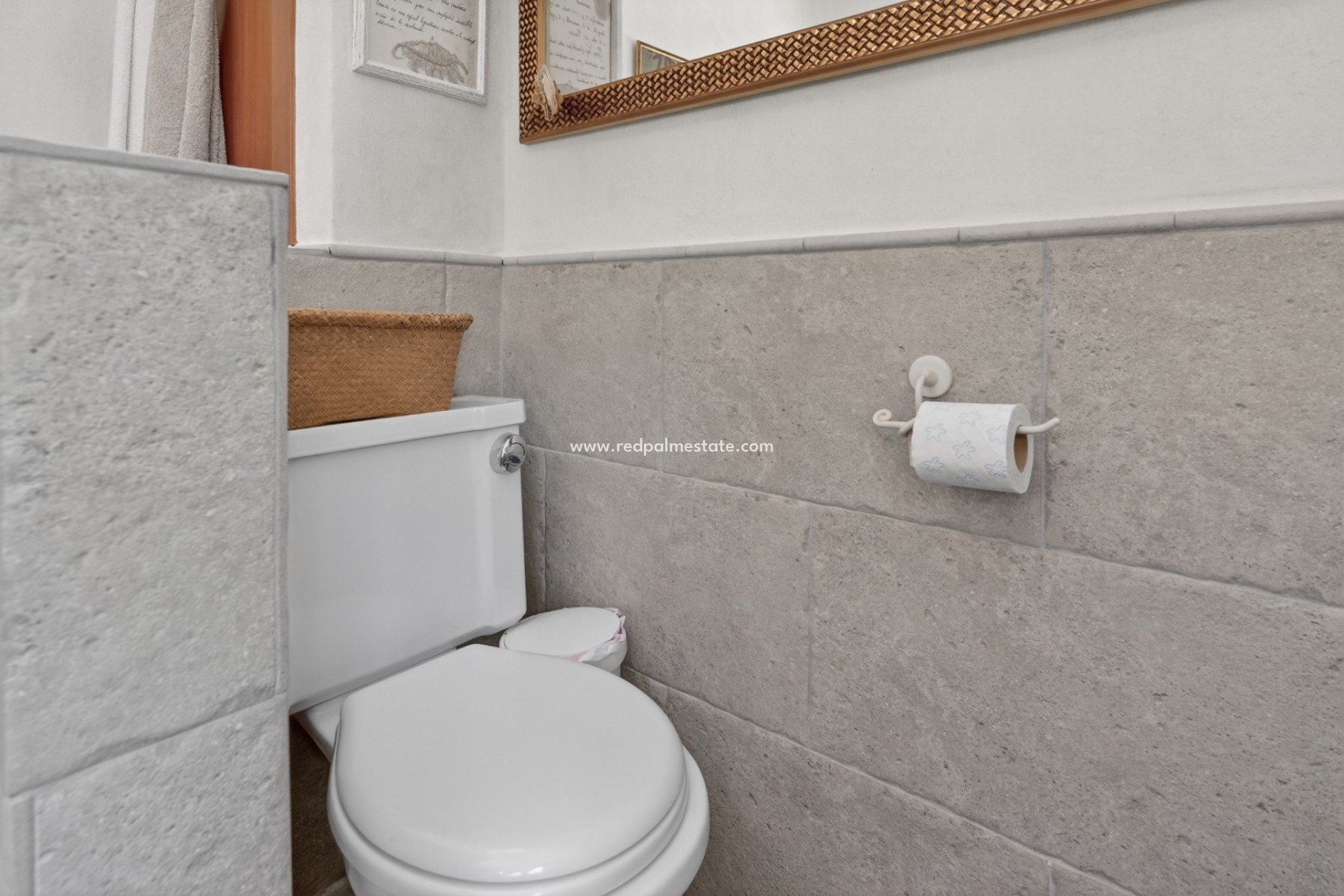 Resale - Villa -
Orihuela Costa - Orihuela Center