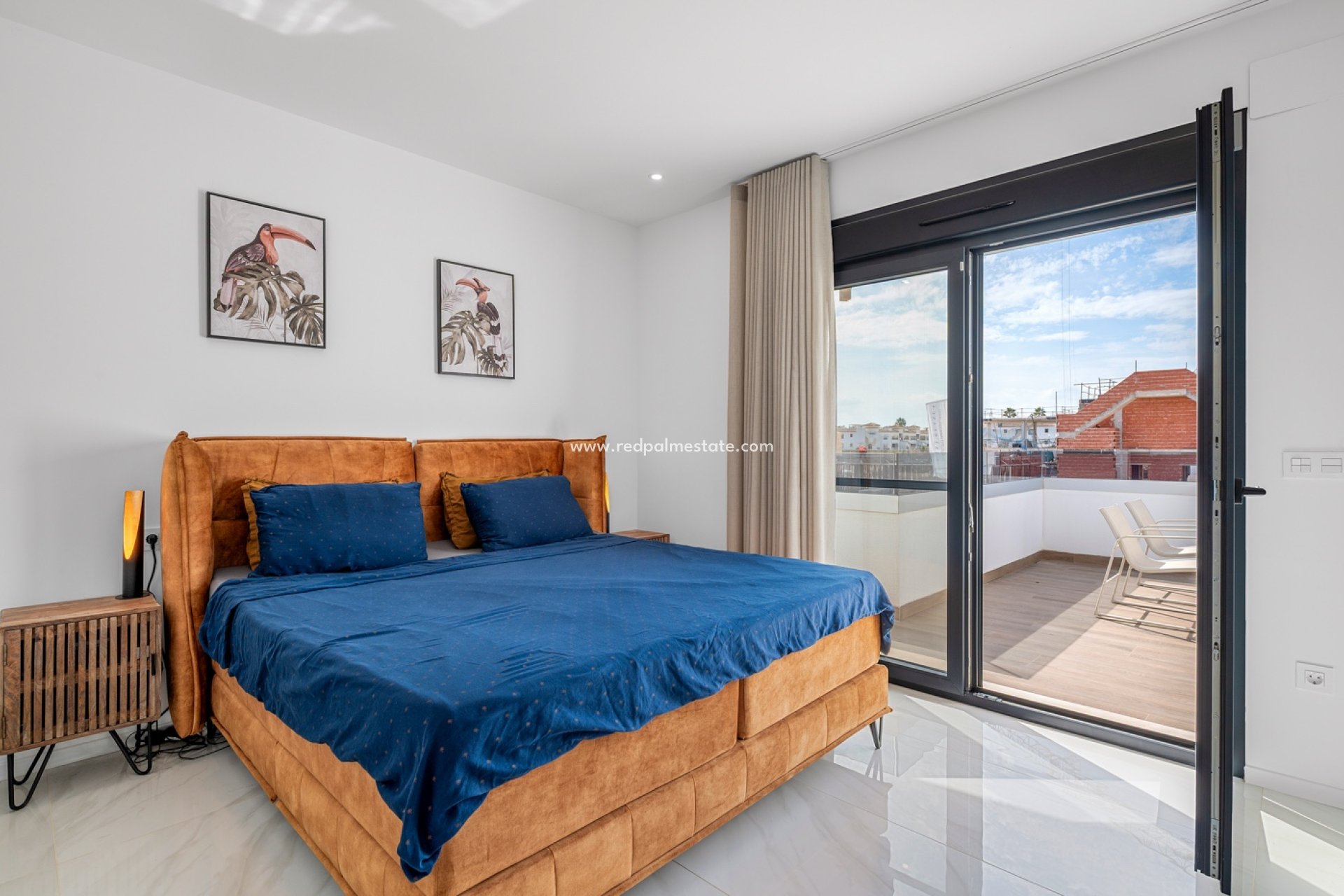 Resale - Villa -
Orihuela Costa - Orihuela