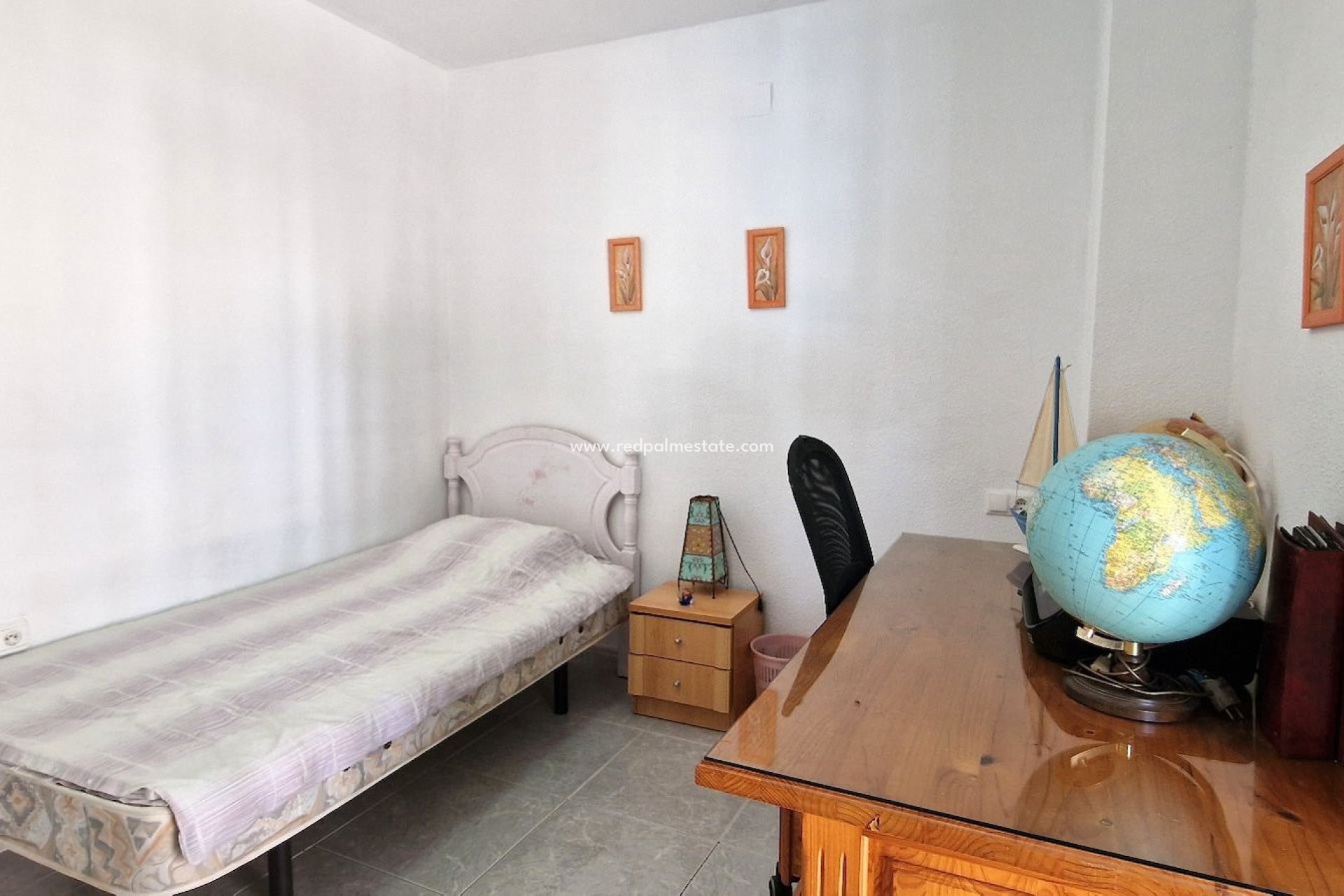 Resale - Villa -
Orihuela Costa - Orihuela