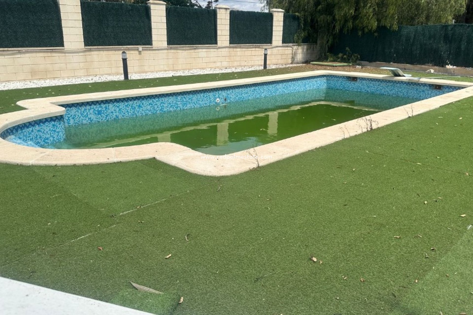 Resale - Villa -
Orihuela Costa - Orihuela