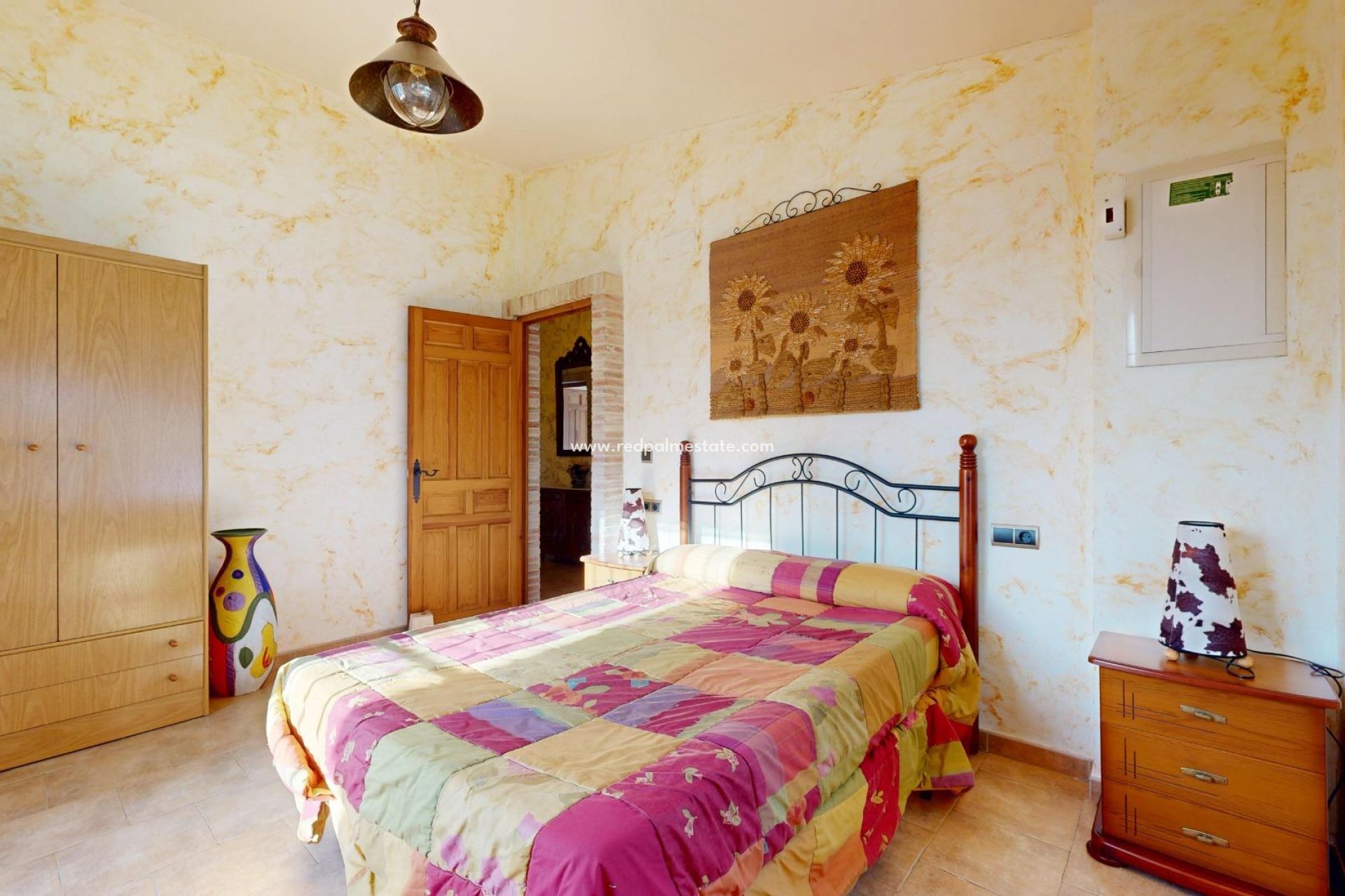 Resale - Villa -
Orihuela Costa - Orihuela