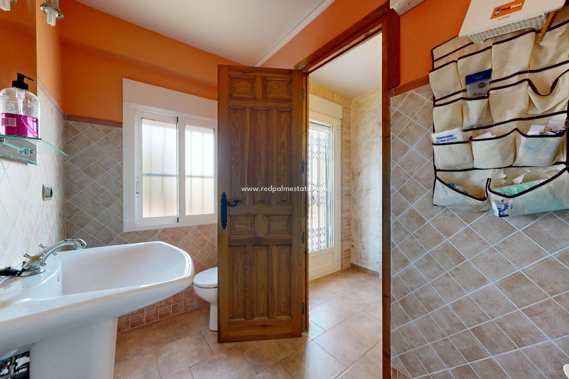 Resale - Villa -
Orihuela Costa - Orihuela