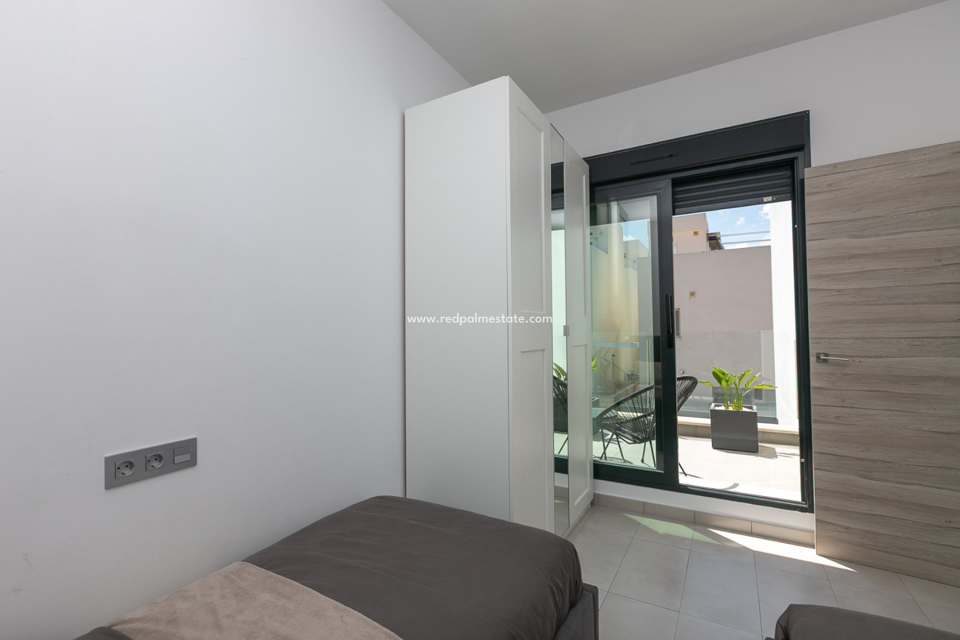 Resale - Villa -
Orihuela Costa - Pau 26
