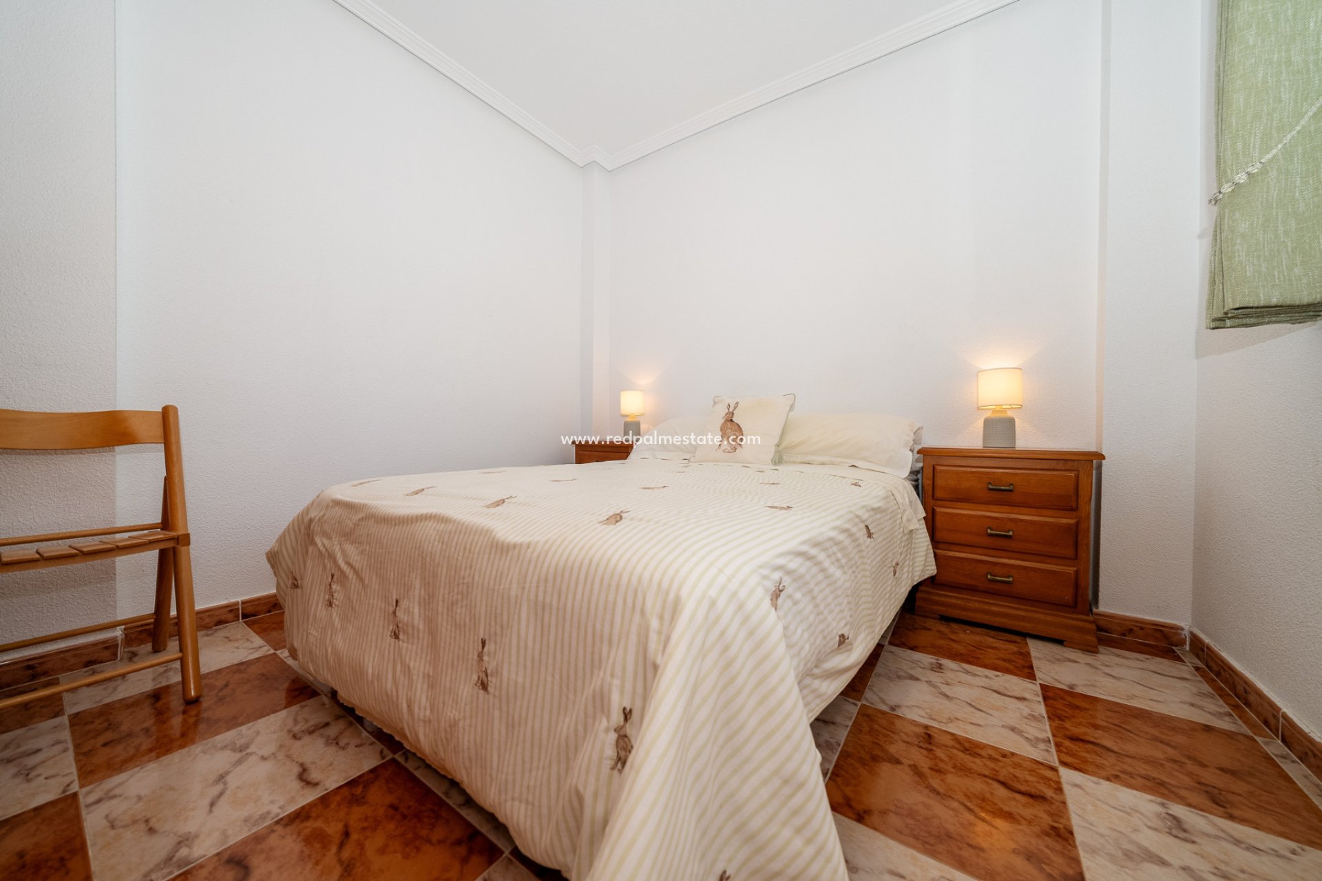 Resale - Villa -
Orihuela Costa - Playa Flamenca