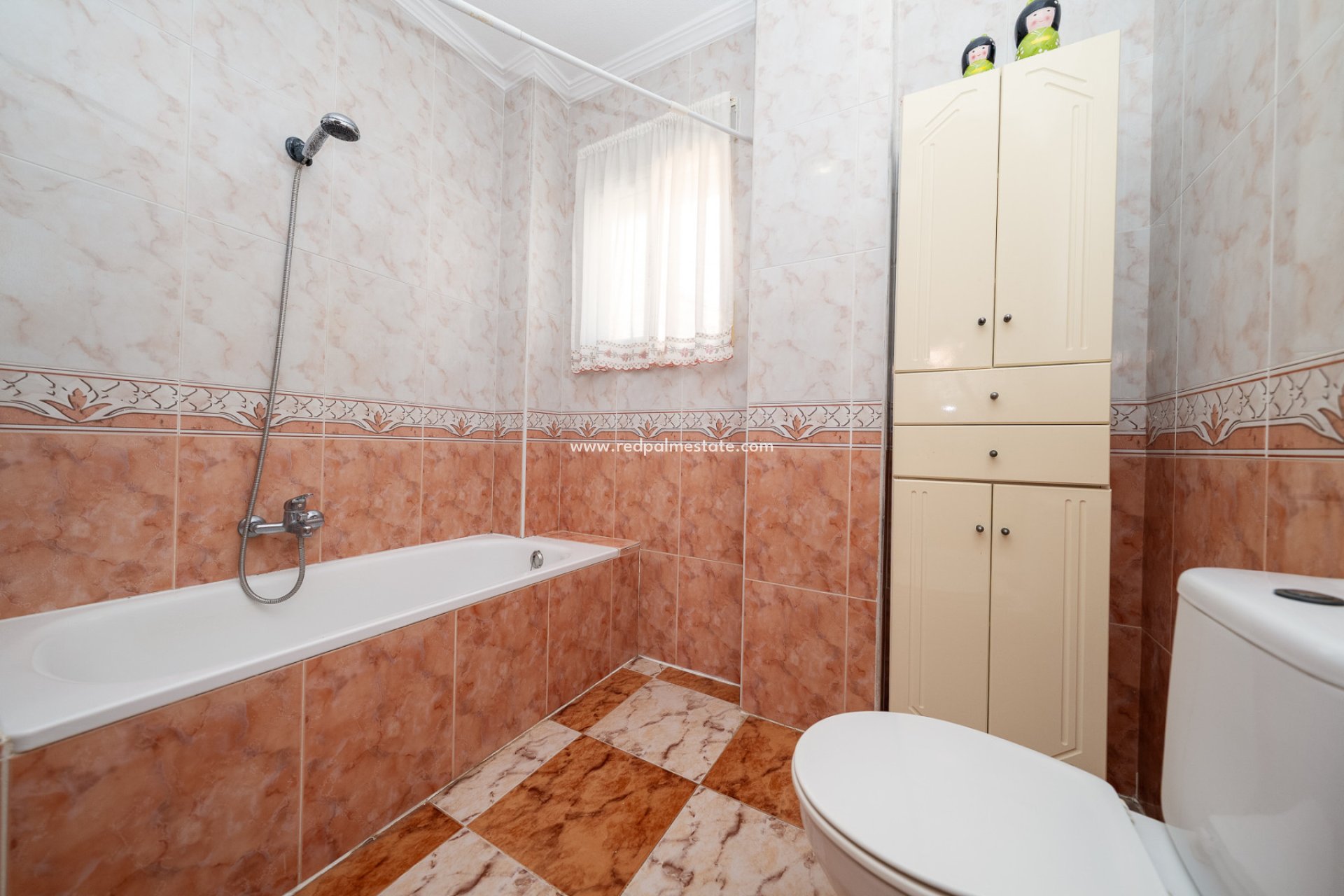 Resale - Villa -
Orihuela Costa - Playa Flamenca
