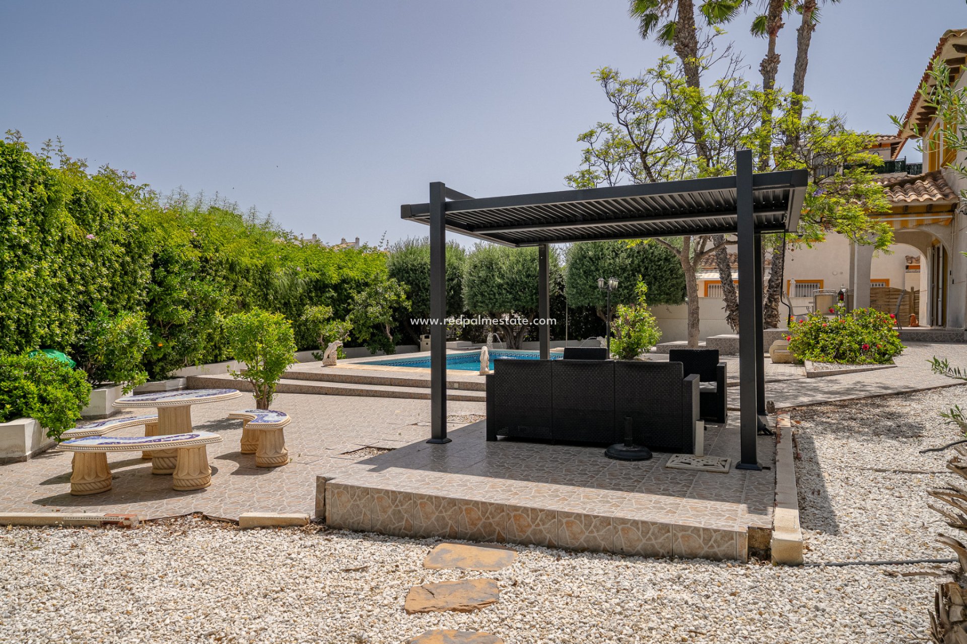 Resale - Villa -
Orihuela Costa - Playa Flamenca