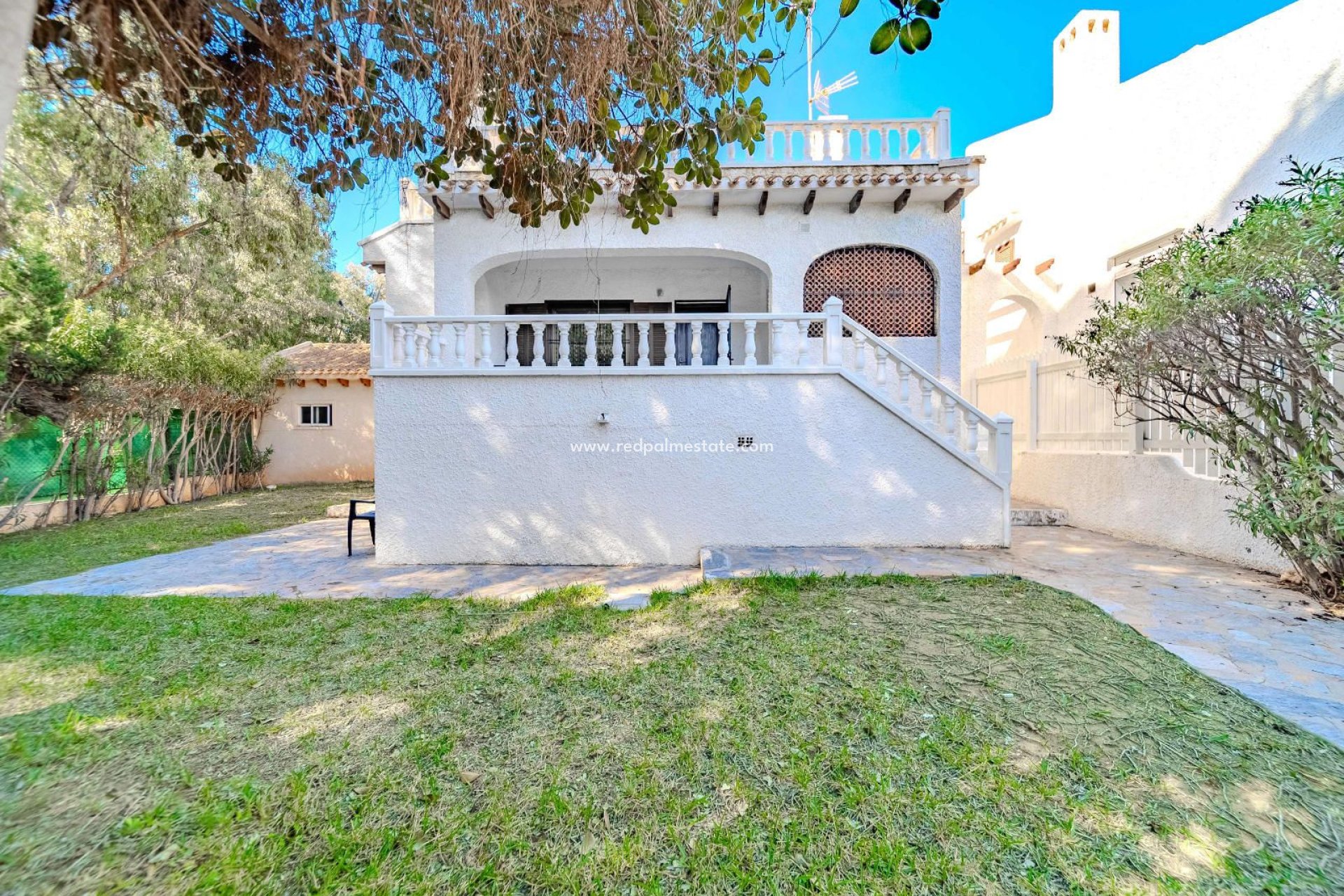 Resale - Villa -
Orihuela Costa - Playa Flamenca