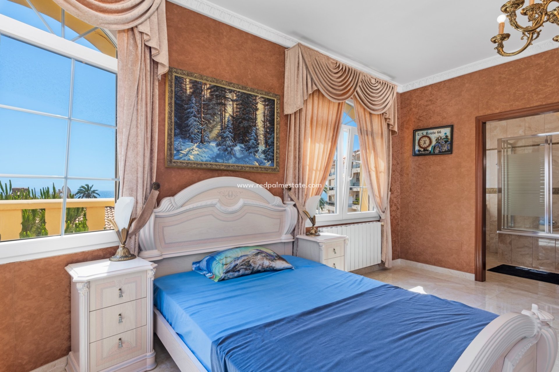 Resale - Villa -
Orihuela Costa - Playa Flamenca