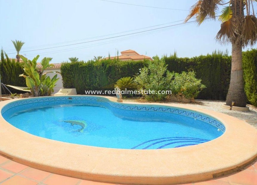 Resale - Villa -
Orihuela Costa - Playa Flamenca