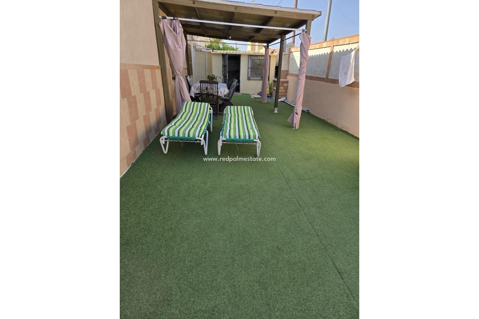 Resale - Villa -
Orihuela Costa - Playa Flamenca