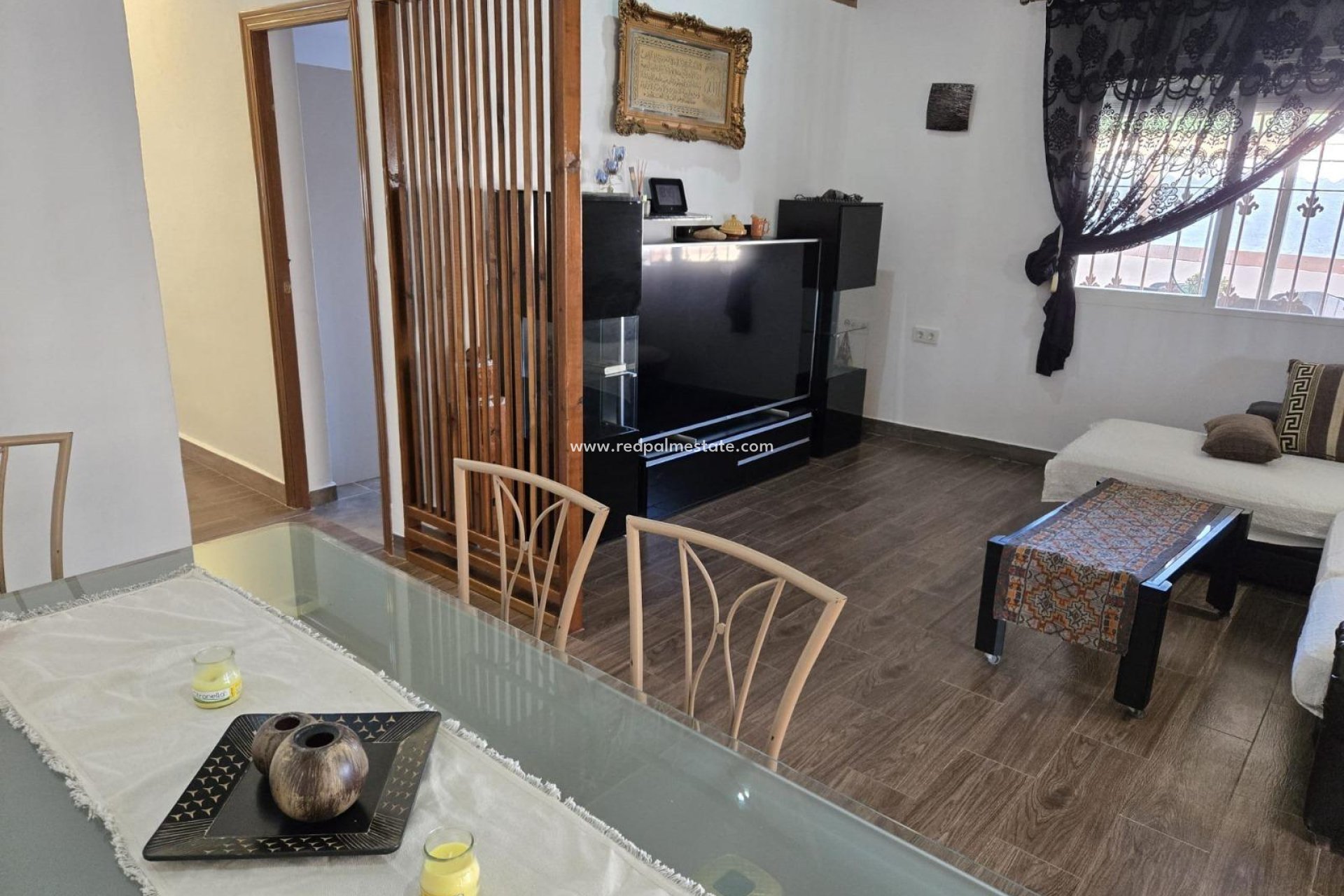 Resale - Villa -
Orihuela Costa - Playa Flamenca