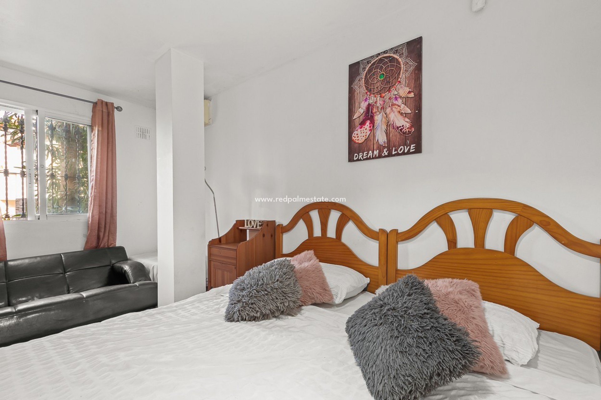 Resale - Villa -
Orihuela Costa - Playa Flamenca