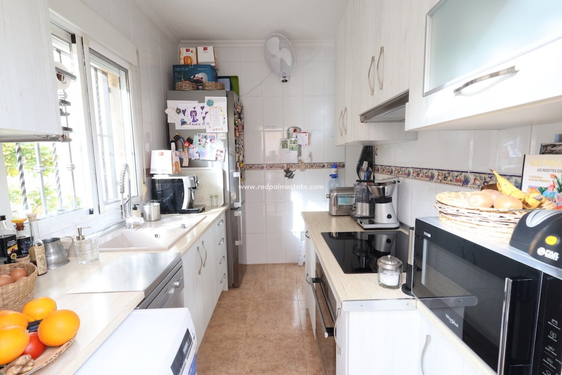 Resale - Villa -
Orihuela Costa - Playa Flamenca