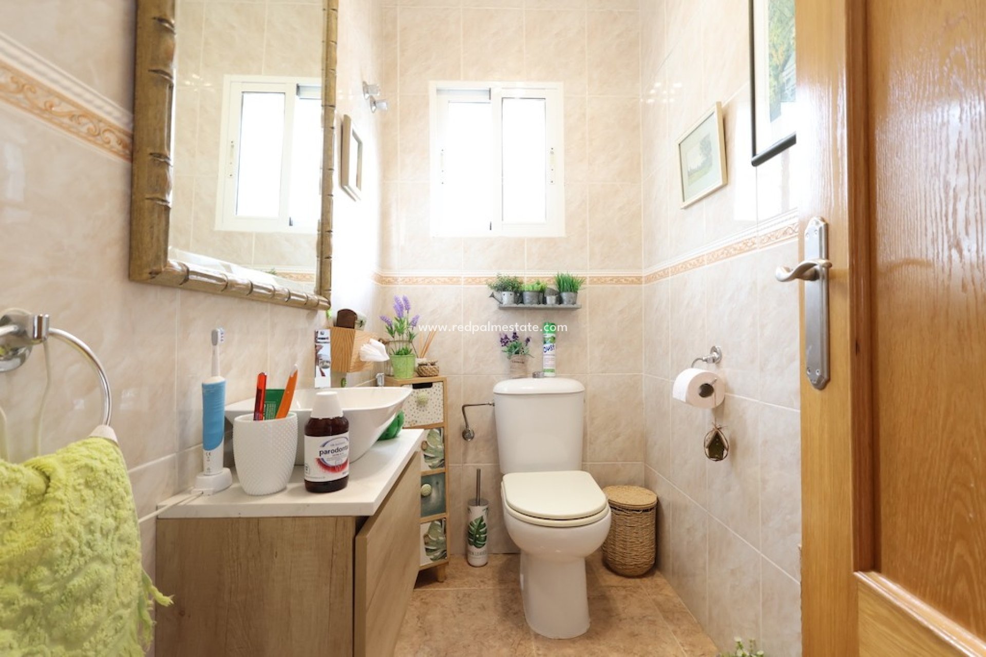 Resale - Villa -
Orihuela Costa - Playa Flamenca