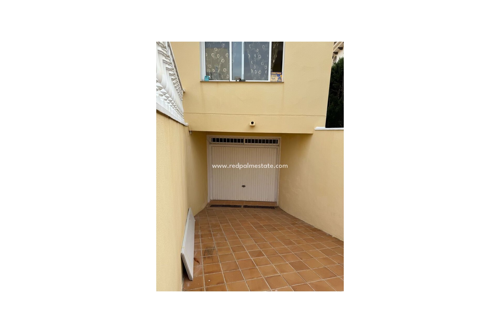 Resale - Villa -
Orihuela Costa - Playa Flamenca