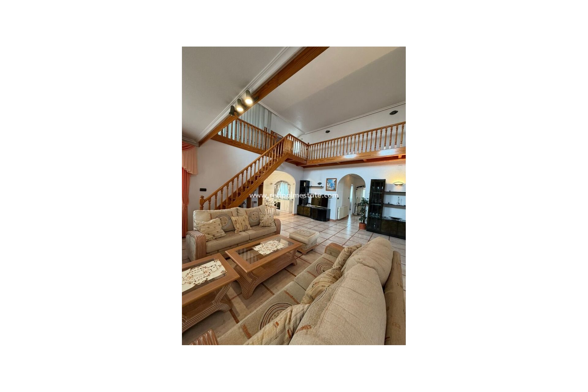 Resale - Villa -
Orihuela Costa - Playa Flamenca