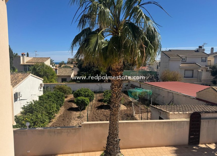 Resale - Villa -
Orihuela Costa - Playa Flamenca