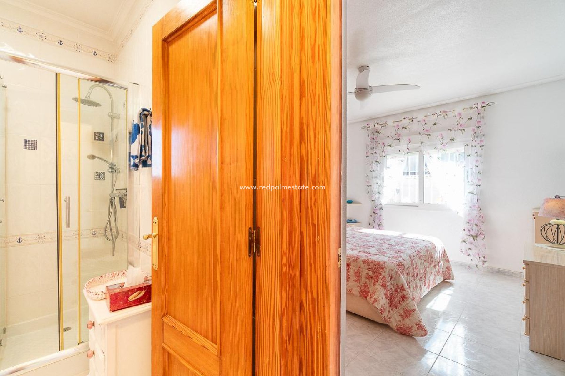 Resale - Villa -
Orihuela Costa - Playa Flamenca