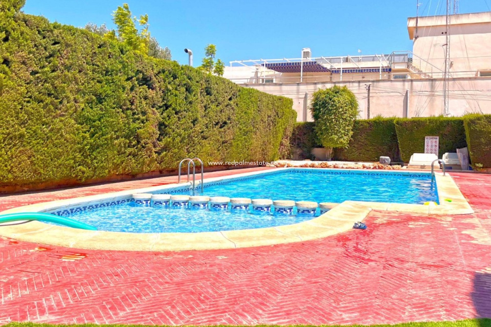 Resale - Villa -
Orihuela Costa - Punta Prima