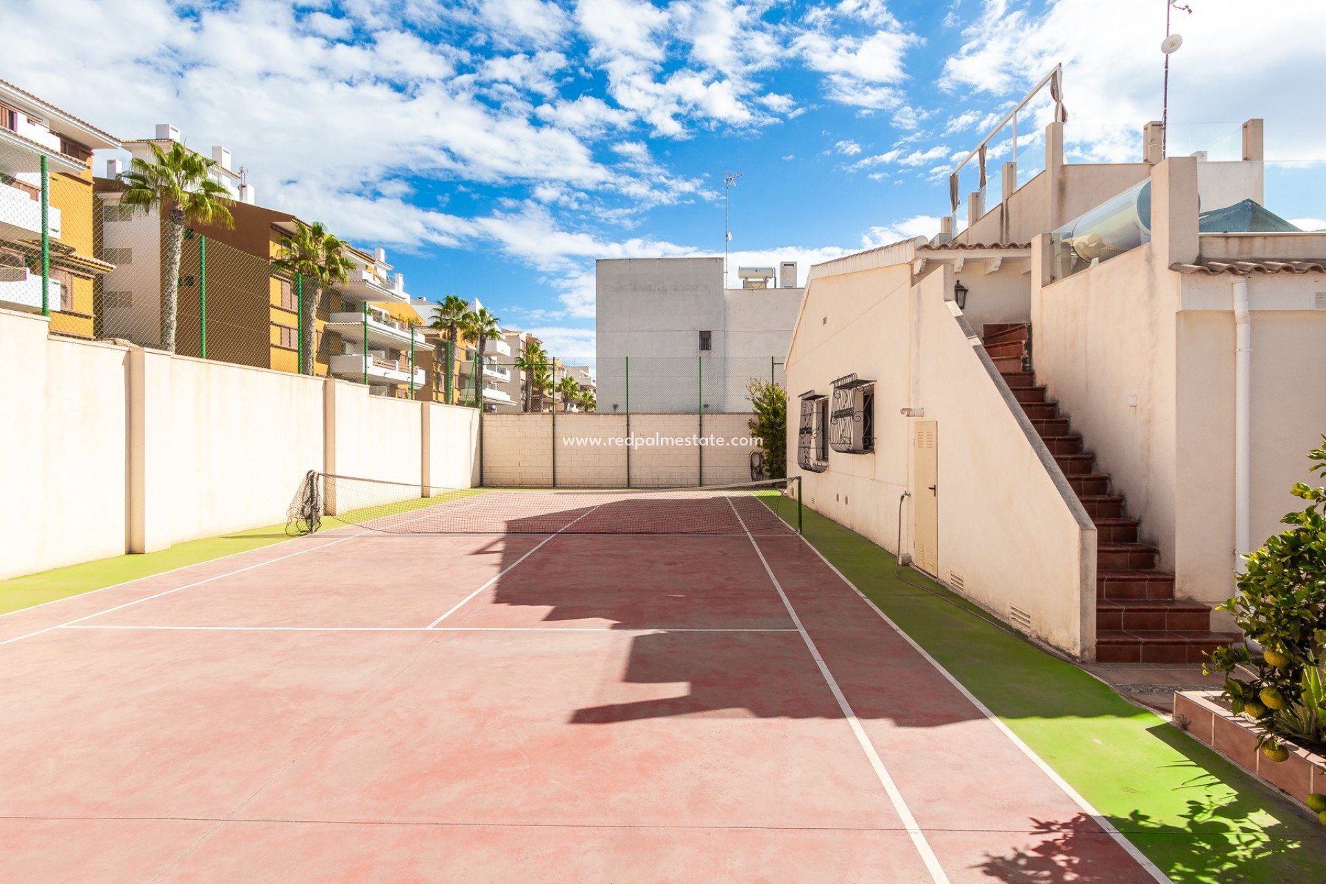 Resale - Villa -
Orihuela Costa - Punta Prima