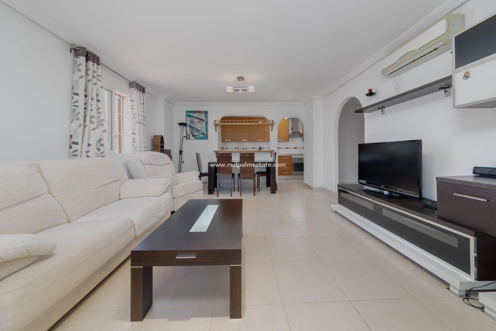 Resale - Villa -
Orihuela Costa - Punta Prima