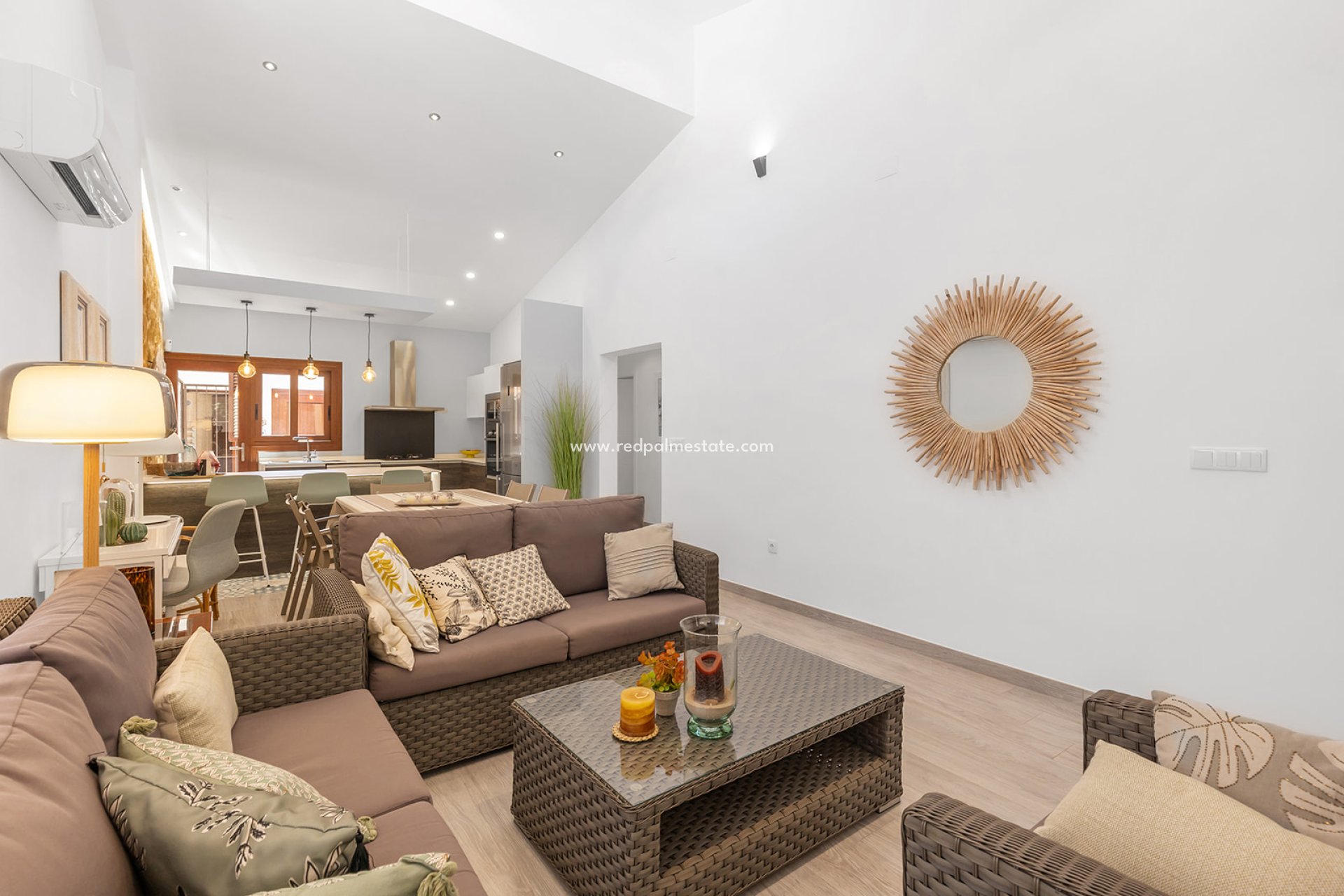 Resale - Villa -
Orihuela Costa - Punta prima