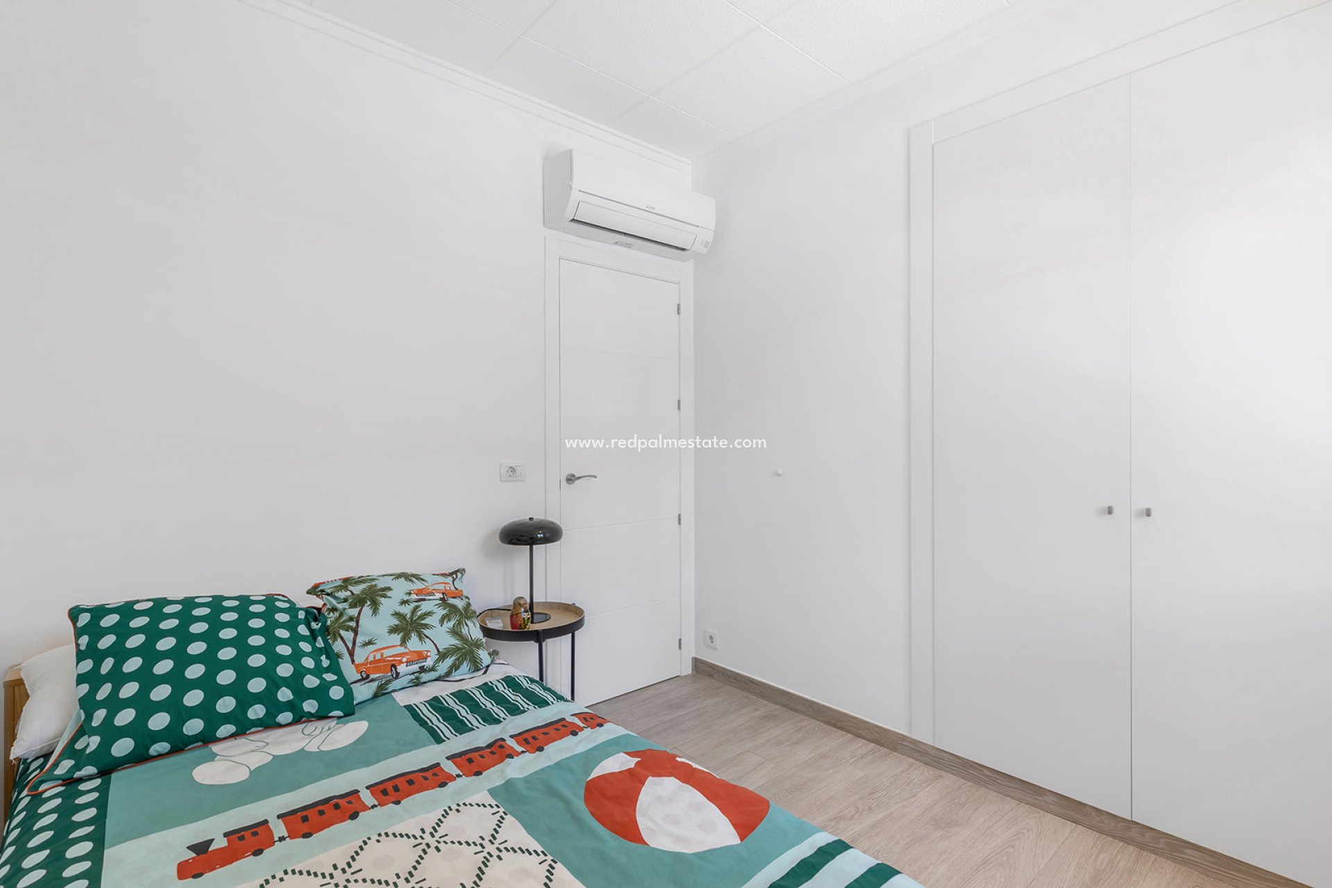 Resale - Villa -
Orihuela Costa - Punta prima