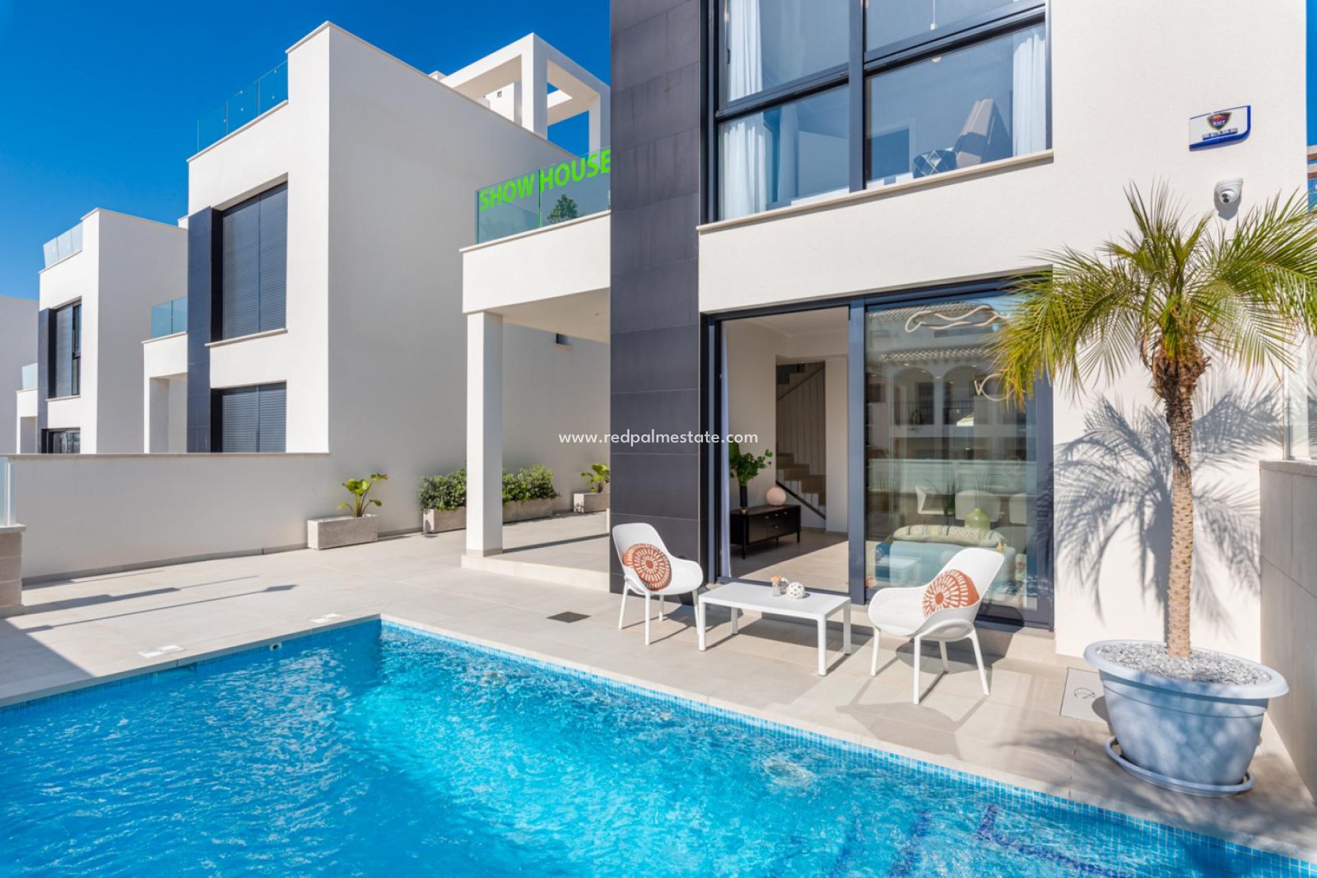 Resale - Villa -
Orihuela Costa - Punta Prima