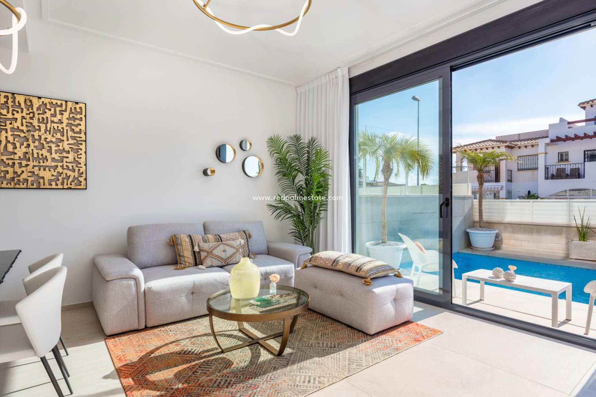 Resale - Villa -
Orihuela Costa - Punta Prima