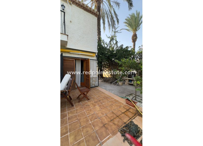 Resale - Villa -
Orihuela Costa - Punta prima