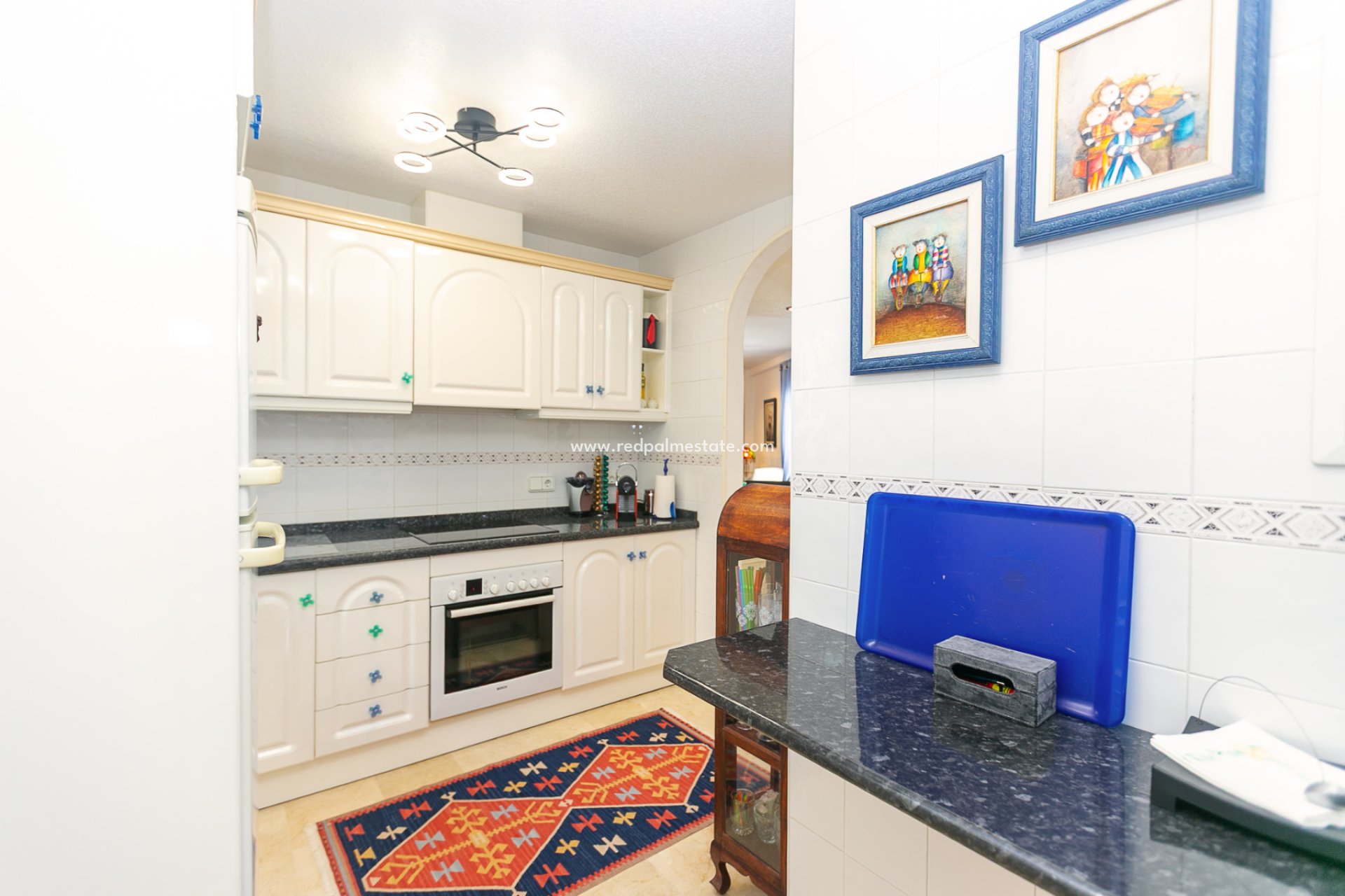 Resale - Villa -
Orihuela Costa - Rioja