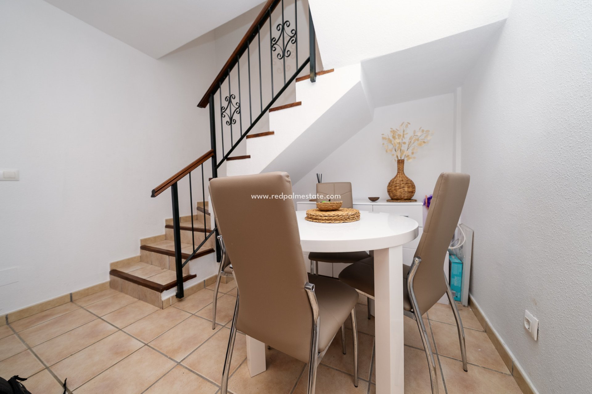 Resale - Villa -
Orihuela Costa - Sportcentre