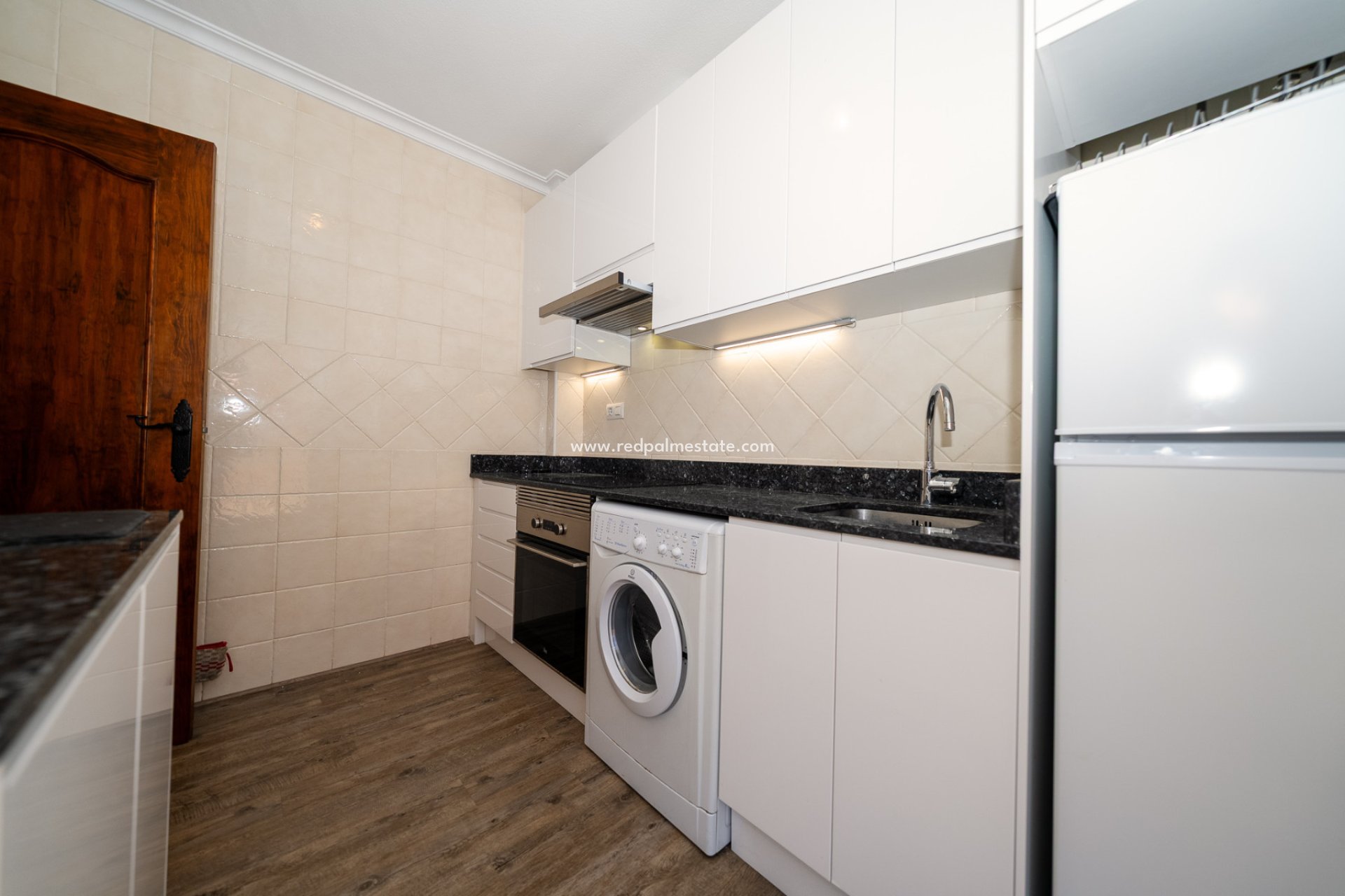 Resale - Villa -
Orihuela Costa - Sportcentre