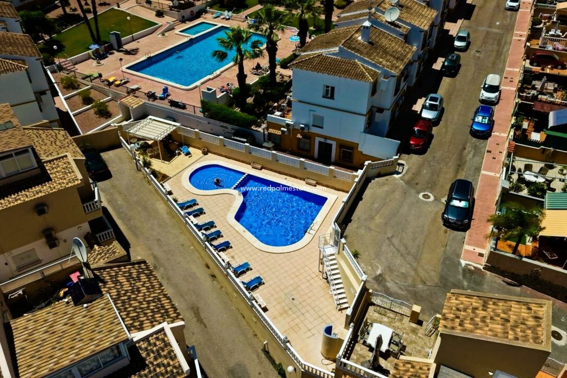 Resale - Villa -
Orihuela Costa - Villamartín