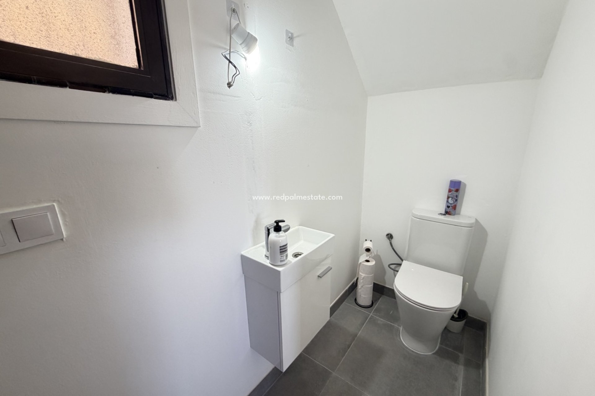 Resale - Villa -
Orihuela Costa - Villamartín