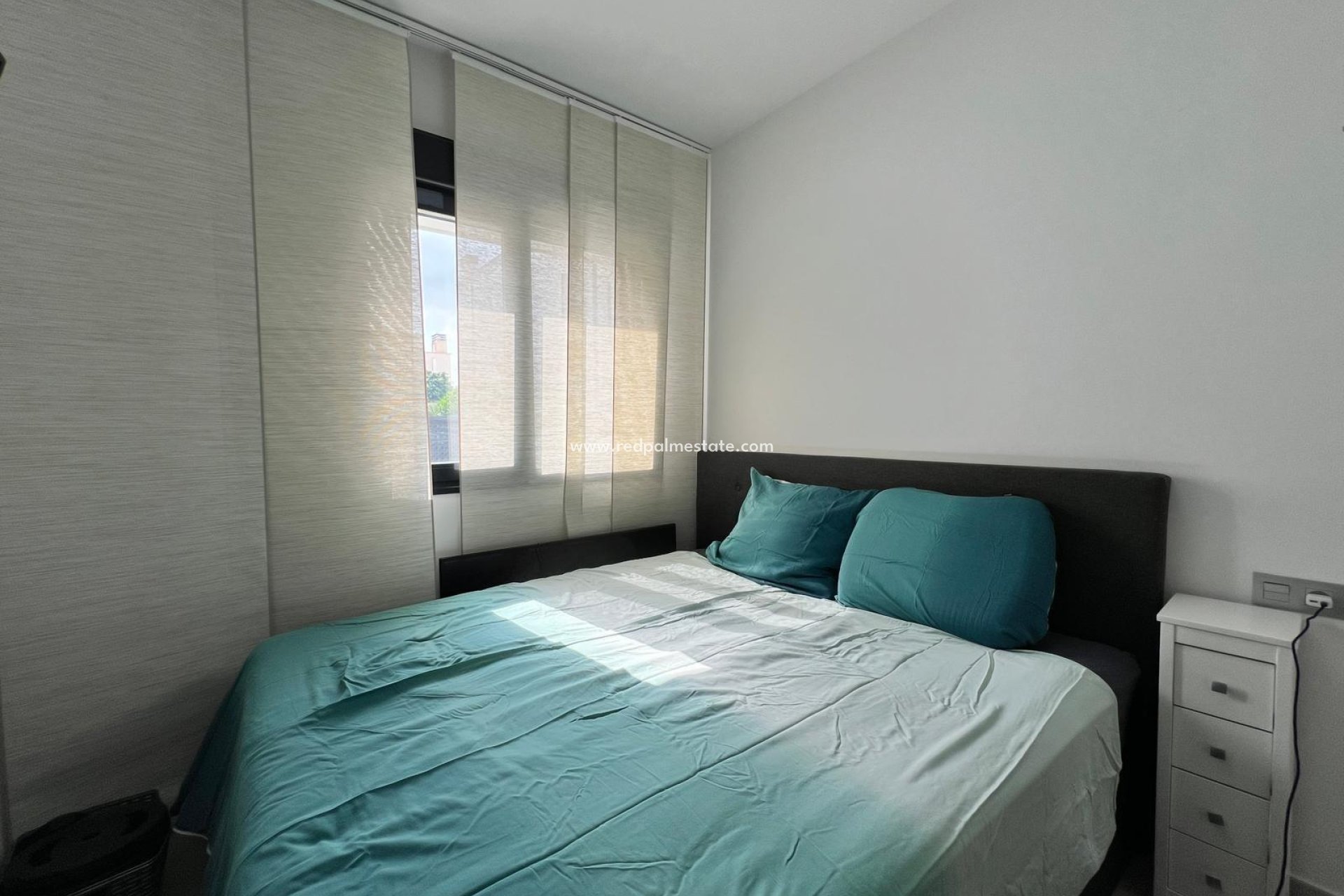 Resale - Villa -
Orihuela Costa - Villamartín