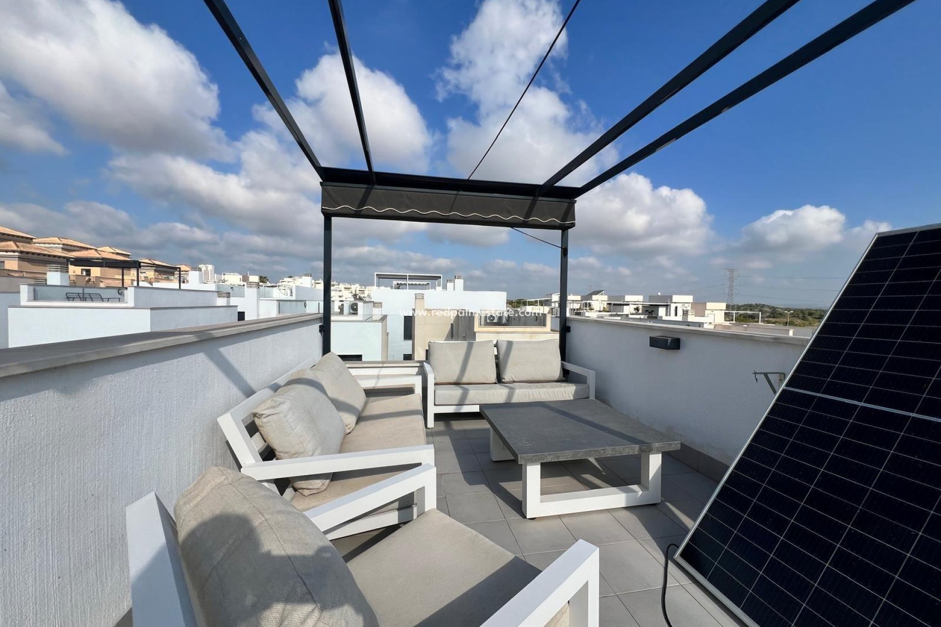 Resale - Villa -
Orihuela Costa - Villamartín