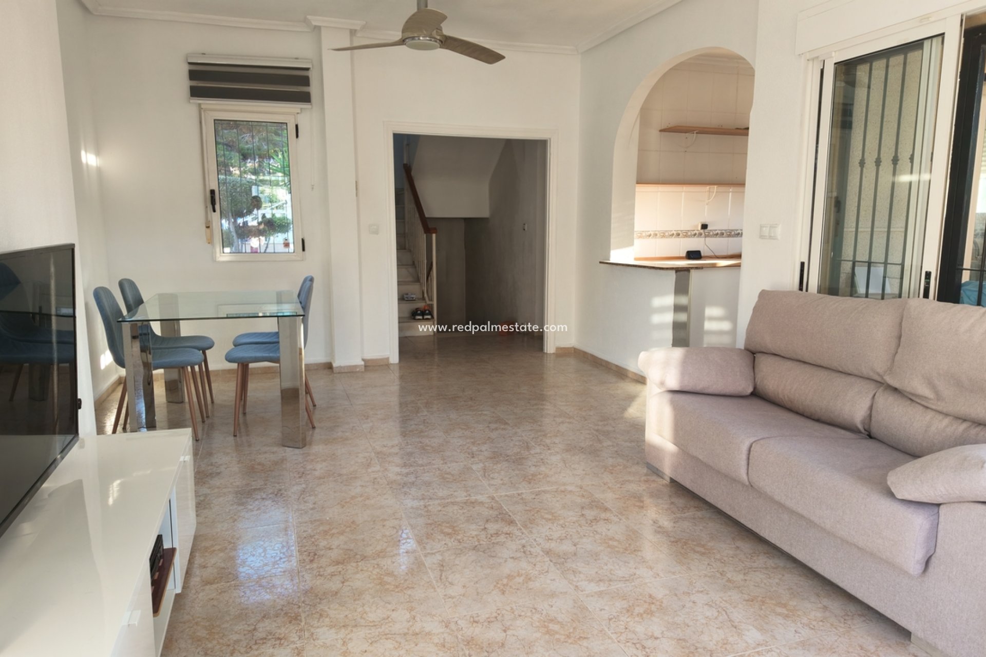 Resale - Villa -
Orihuela Costa - Villamartín