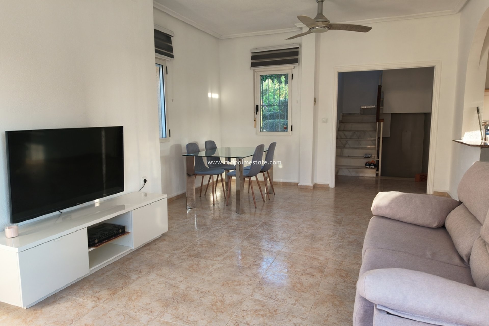 Resale - Villa -
Orihuela Costa - Villamartín
