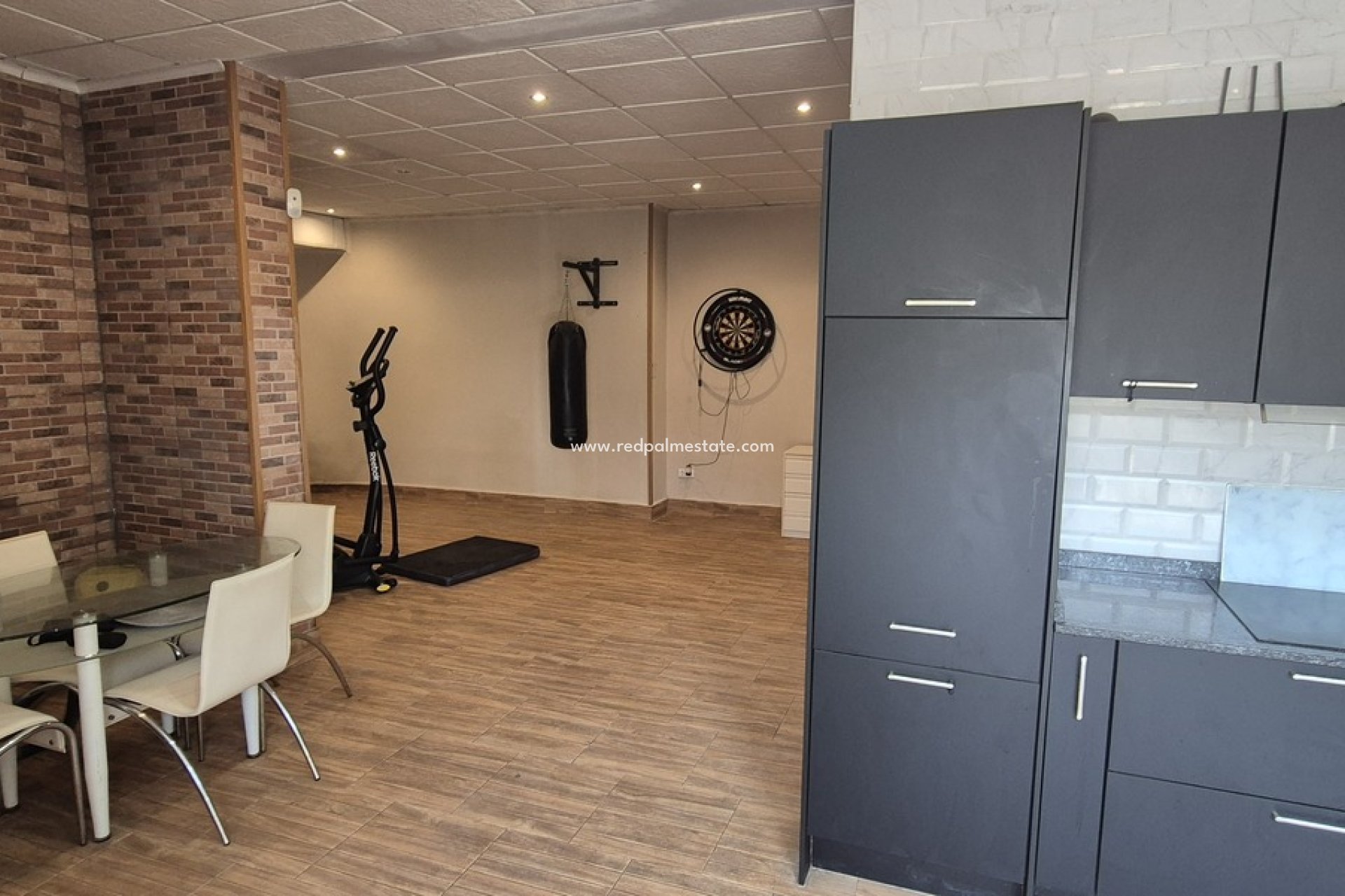 Resale - Villa -
Orihuela Costa - Villamartín