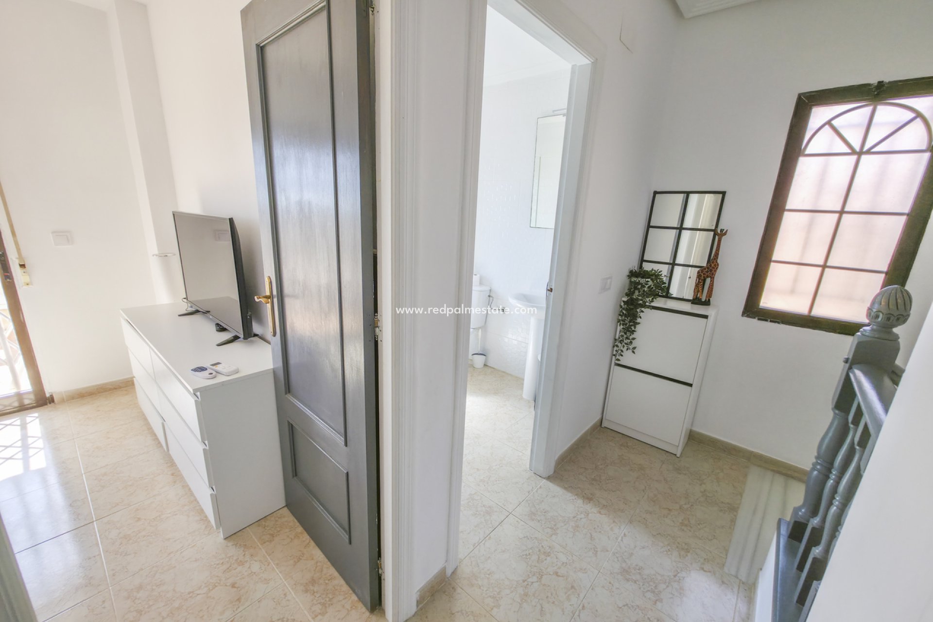 Resale - Villa -
Orihuela Costa - Villamartín