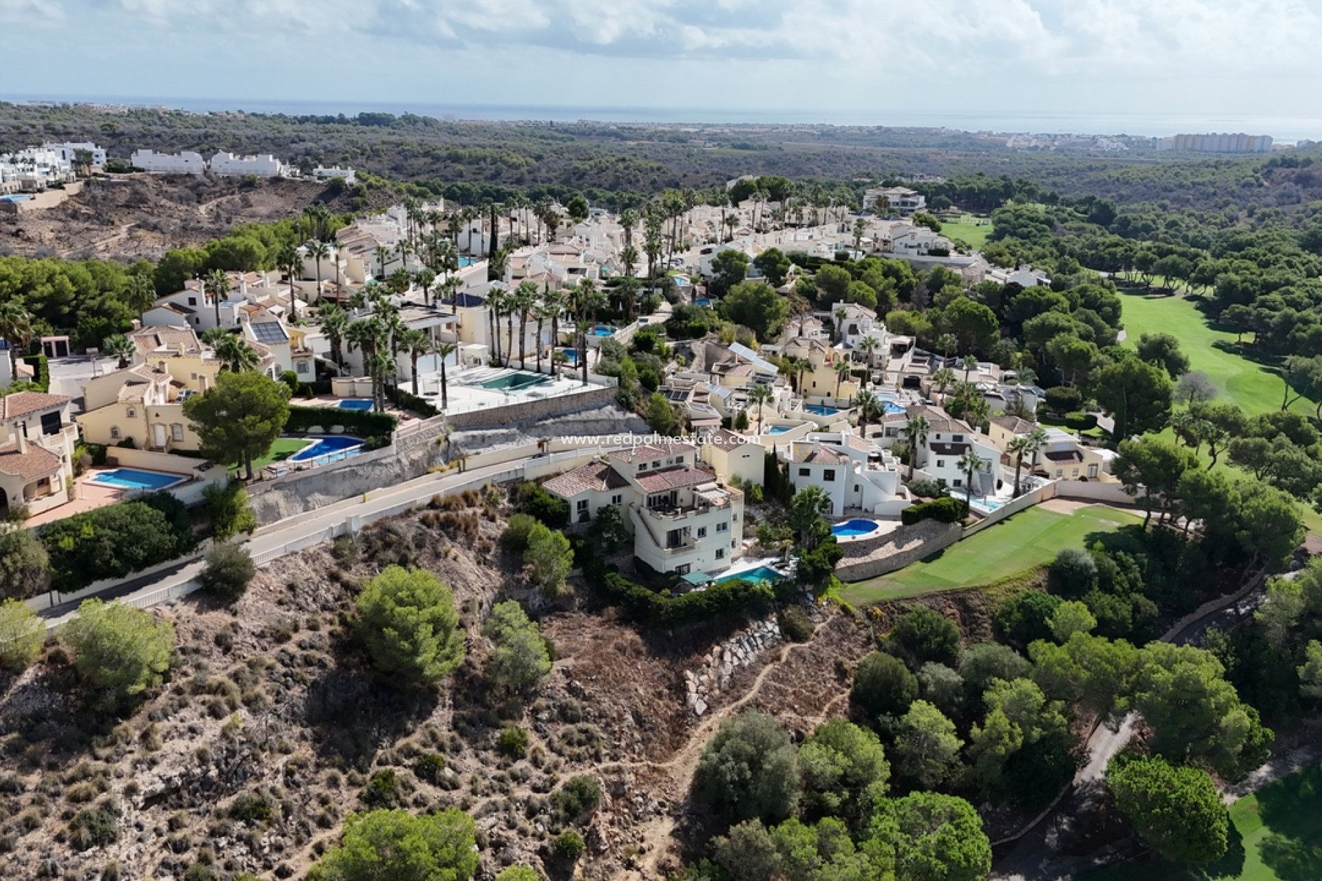 Resale - Villa -
Orihuela Costa - Villamartín