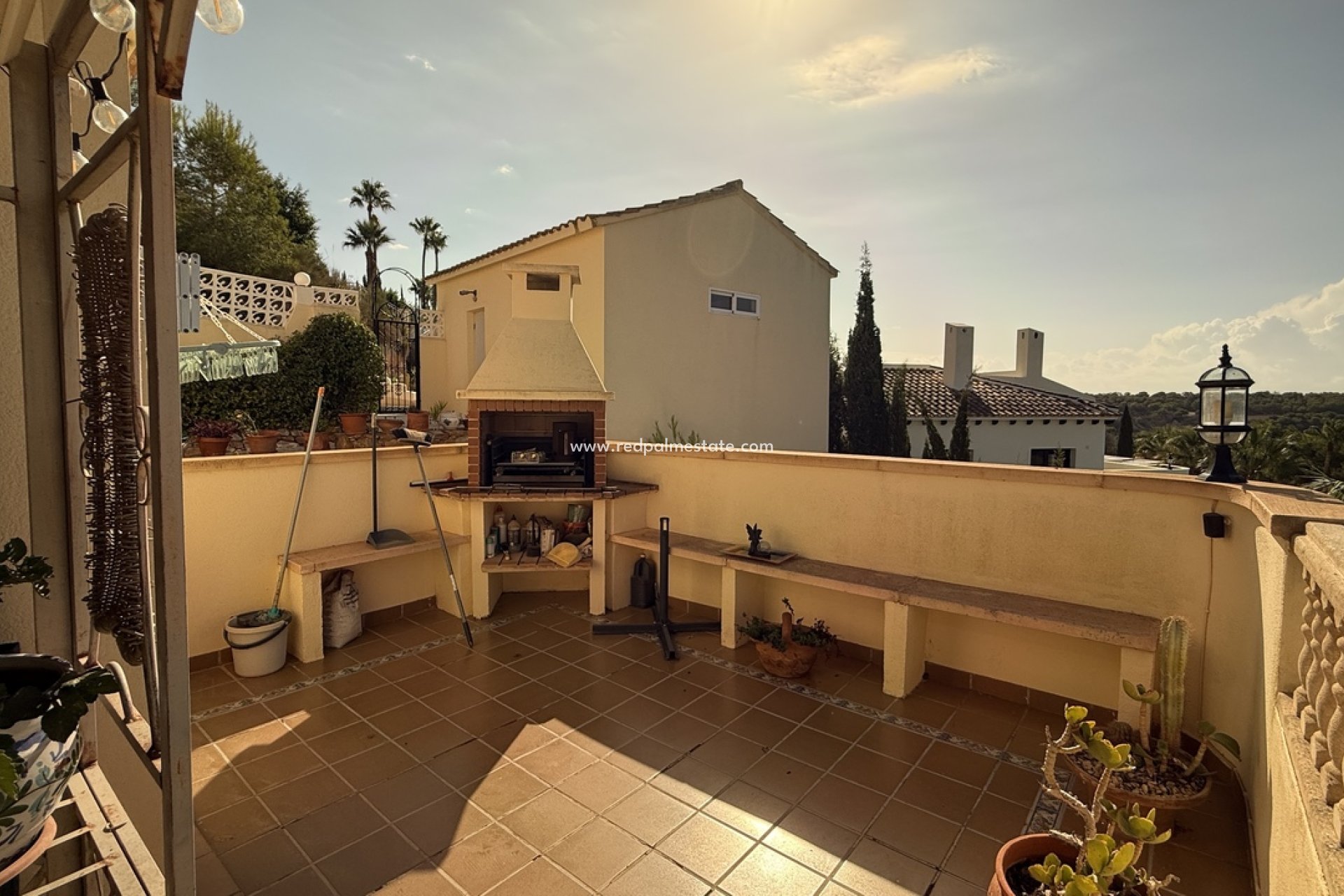 Resale - Villa -
Orihuela Costa - Villamartín