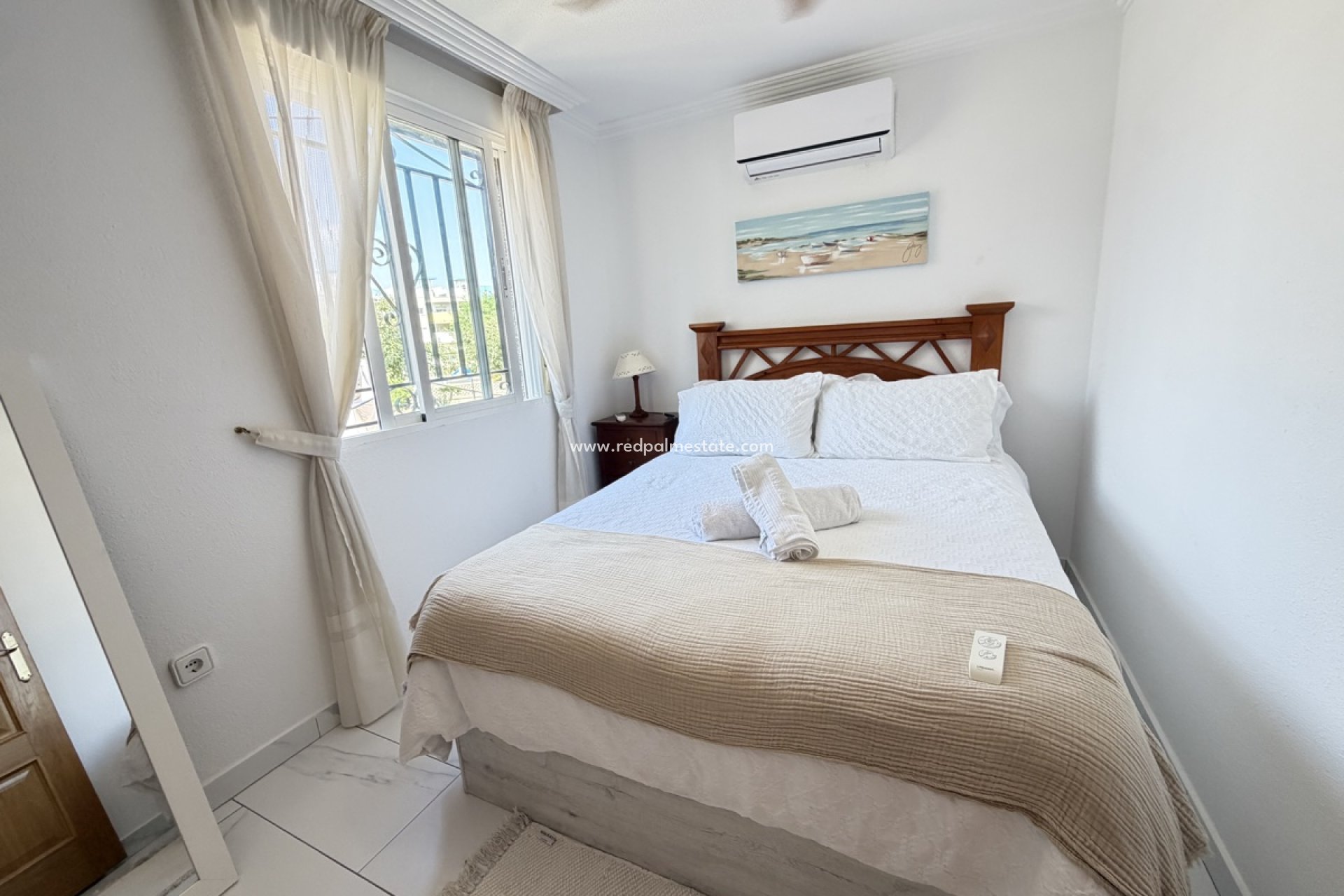 Resale - Villa -
Orihuela Costa - Villamartín