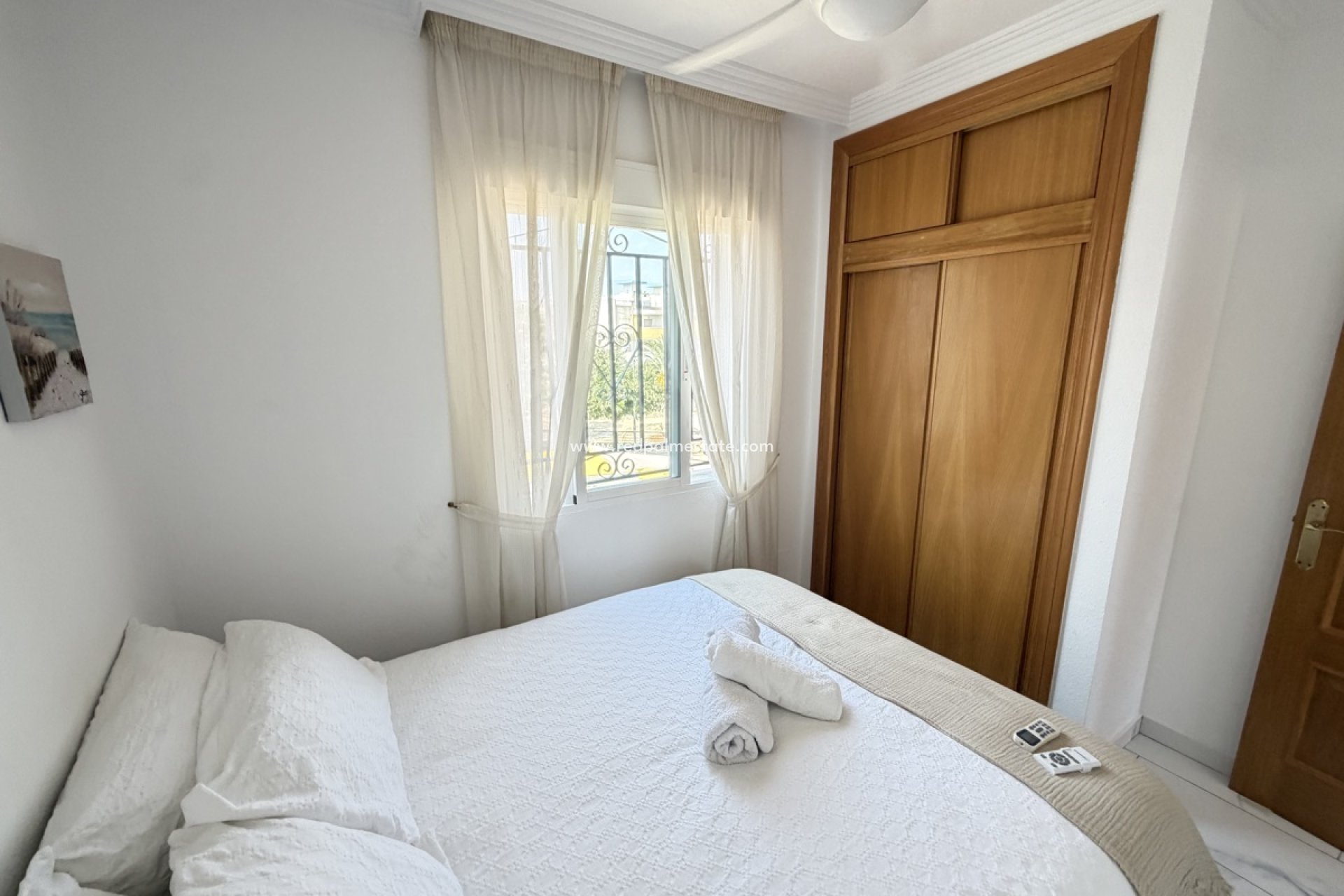 Resale - Villa -
Orihuela Costa - Villamartín