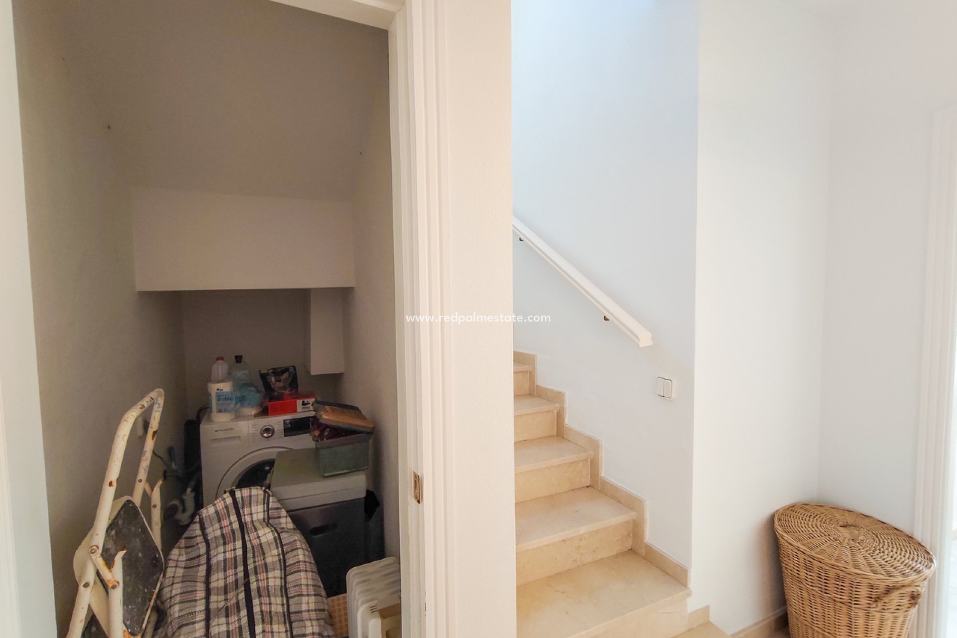 Resale - Villa -
Orihuela Costa - Villamartín