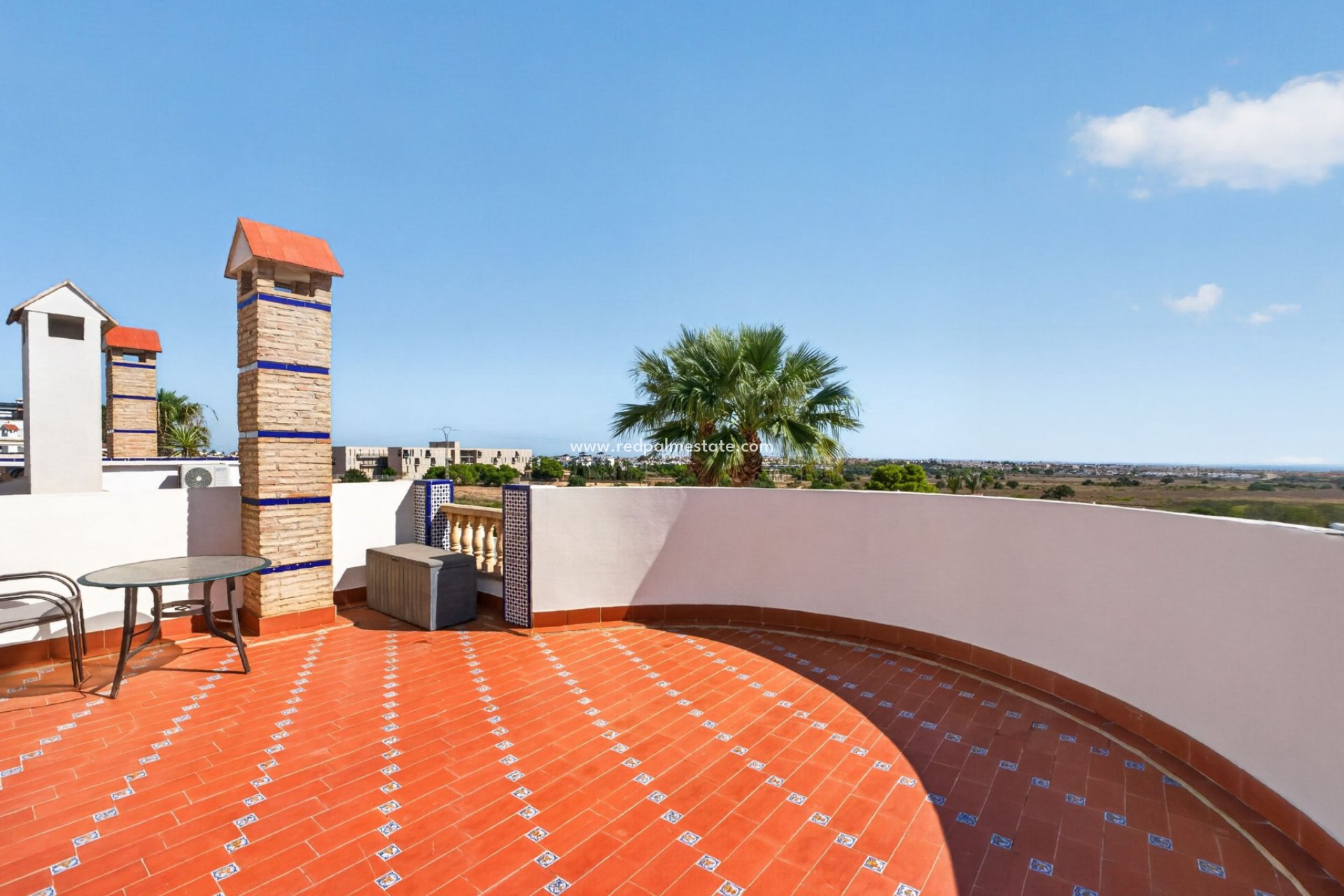 Resale - Villa -
Orihuela Costa - Villamartín