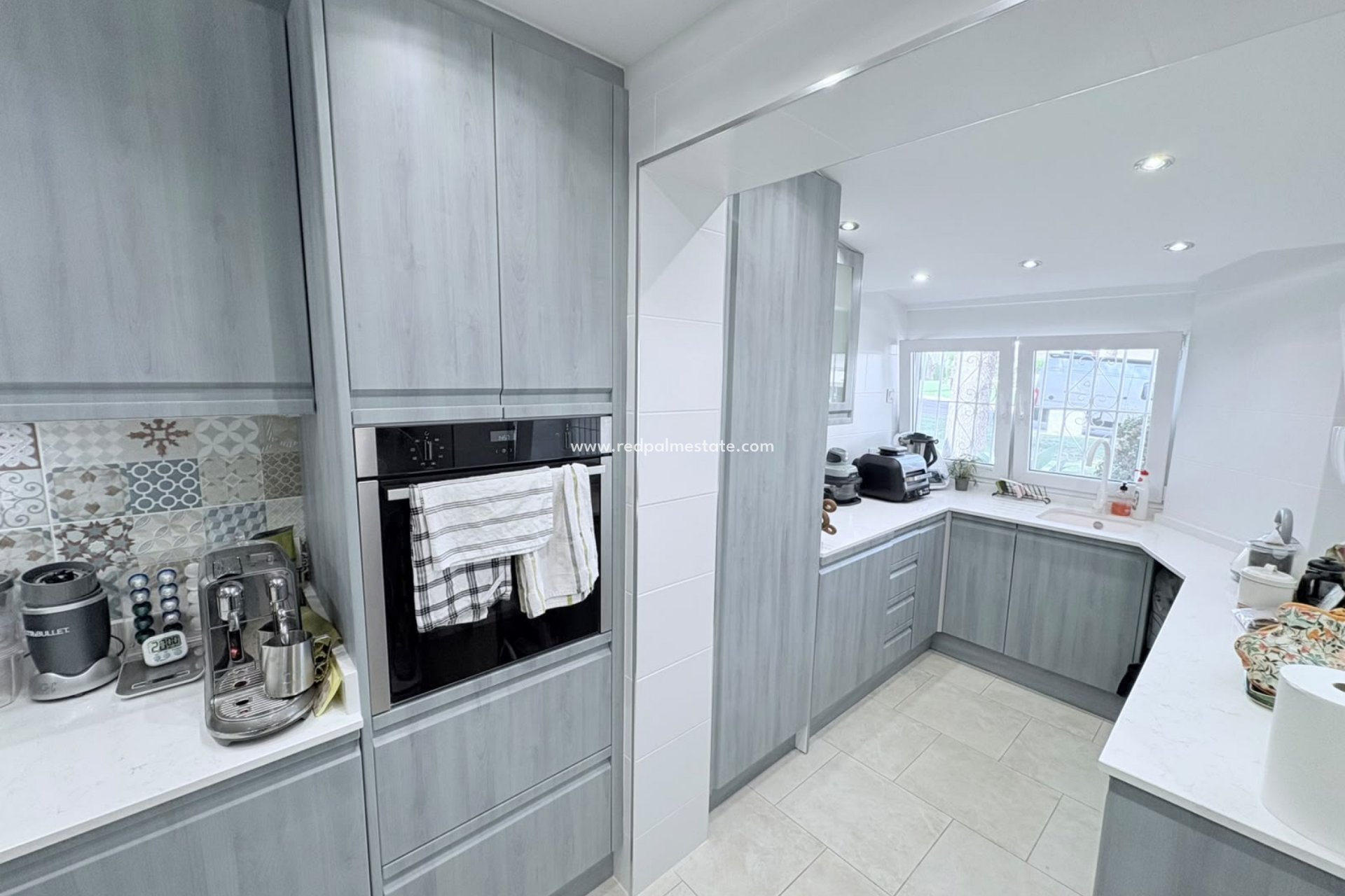 Resale - Villa -
Orihuela Costa - Villamartín