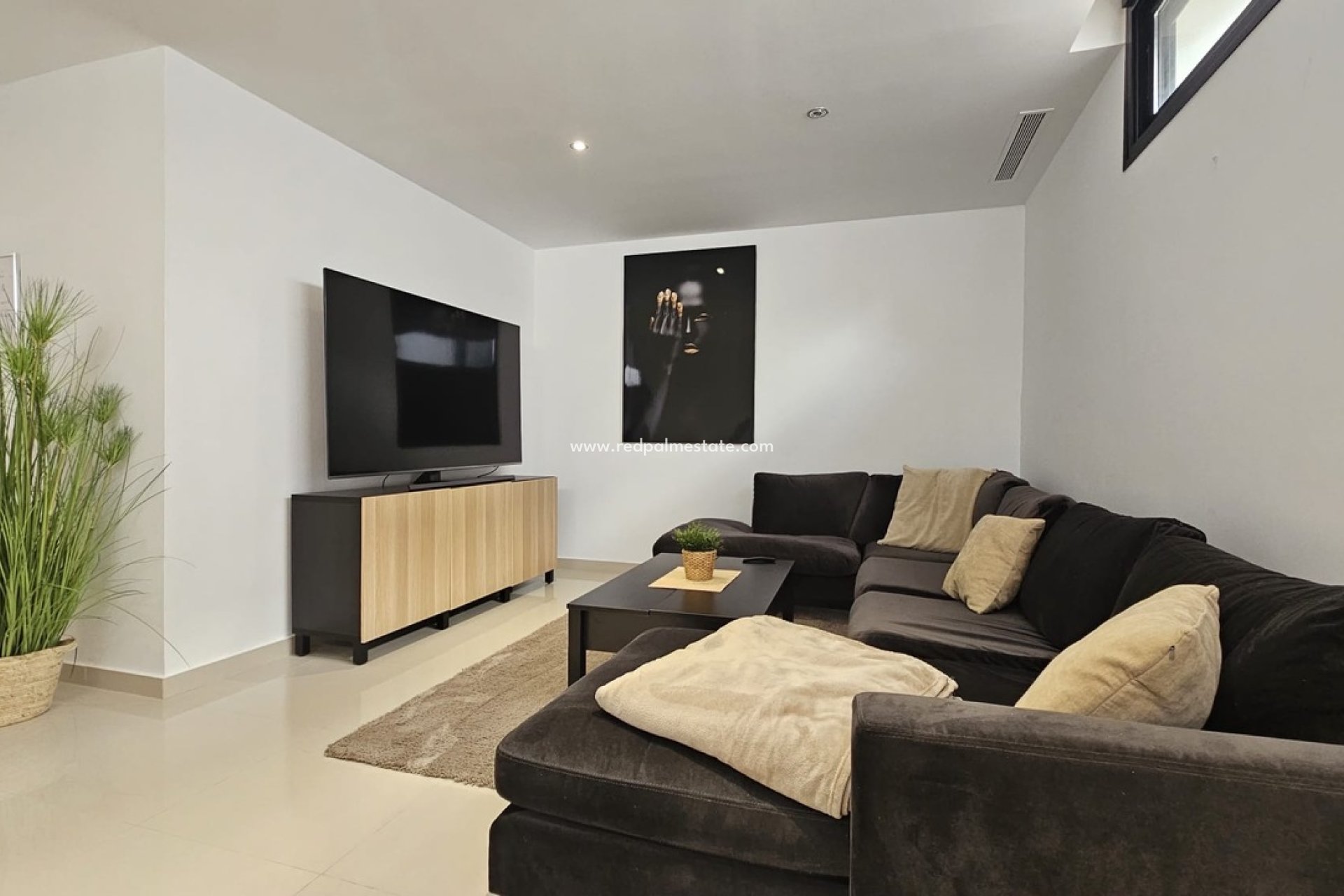 Resale - Villa -
Orihuela Costa - Villamartín